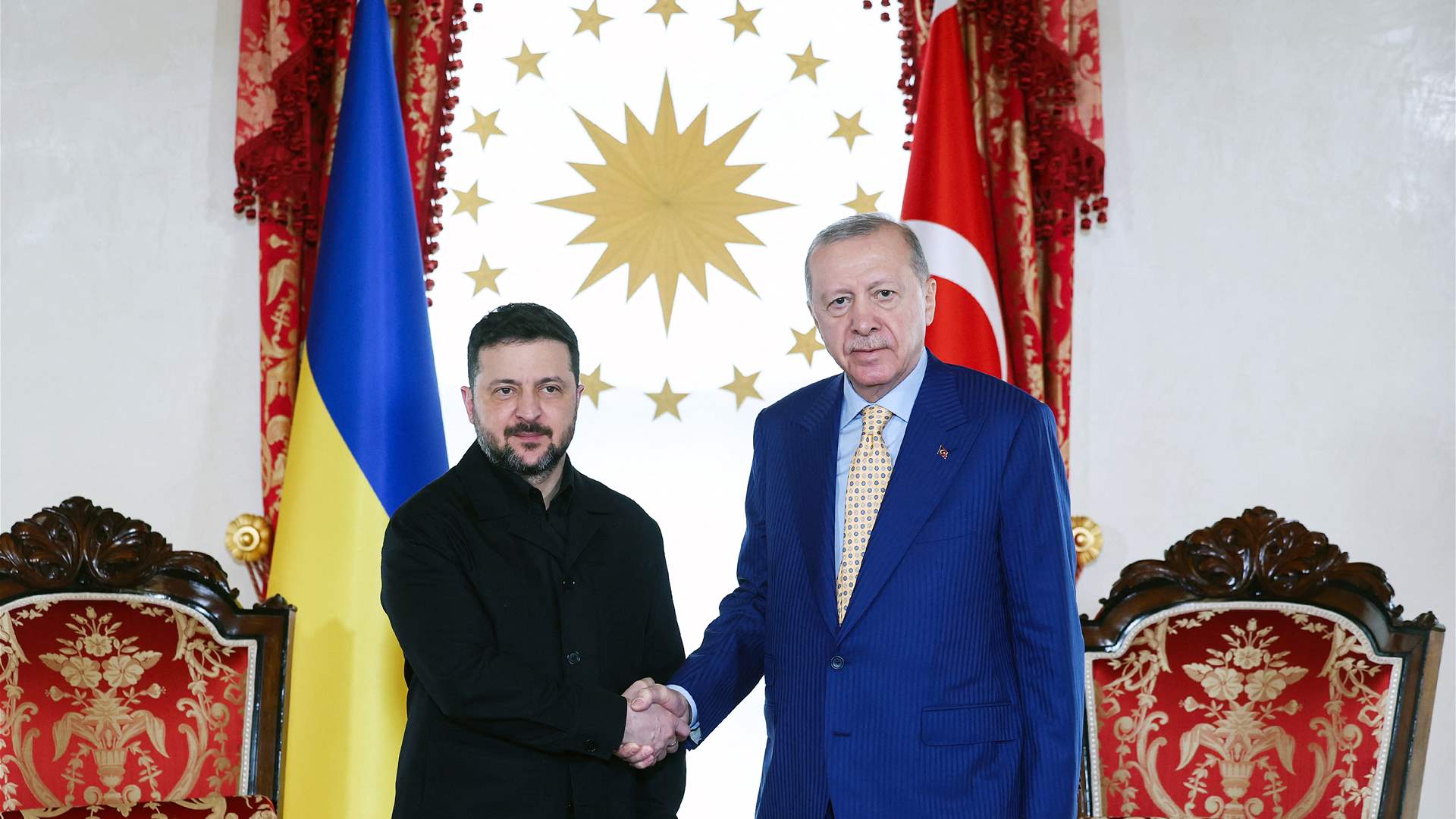 زيلينسكي: اتفقت على "خطوات جديدة" في مجال التعاون الأمني ​​مع اردوغان