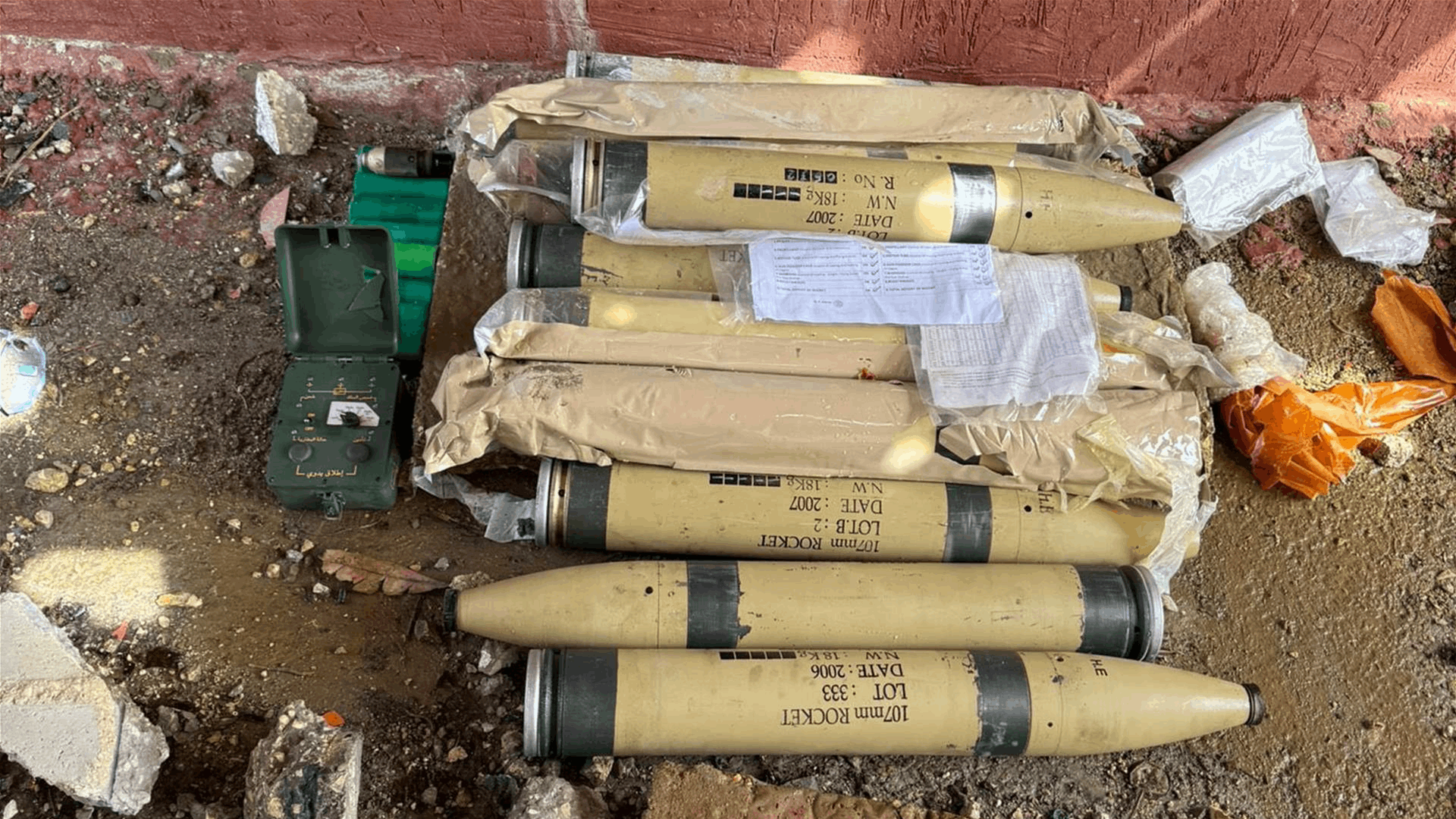 الجيش الإسرائيلي: قوات غولاني تعثر على معدات عسكرية لحزب الله داخل مدرسة في جنوب لبنان (صور)