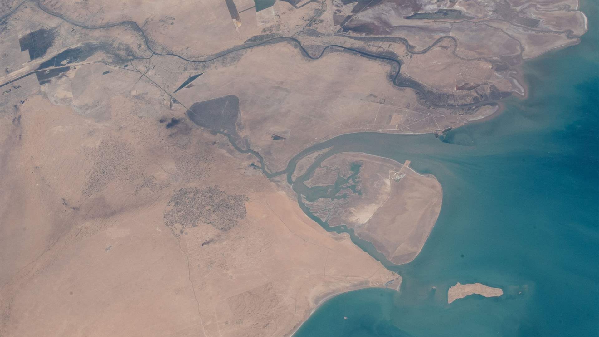 Iran struck US forces relocated on Kuwait's Bubiyan island: Military spokesperson