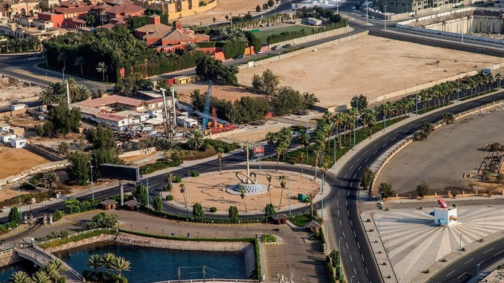 في مدينة خرج السعودية... السكان يريدون مواصلة حياتهم "الطبيعية" رغم القصف الإيراني