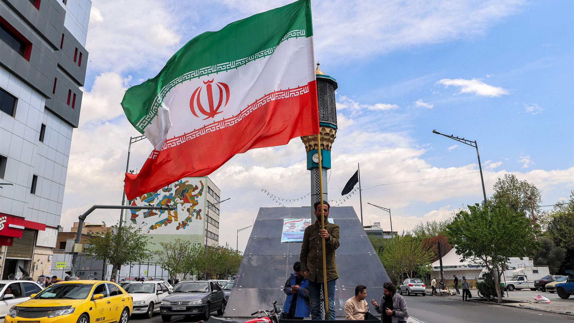 Iran Guards vow to avenge slain intel chief
