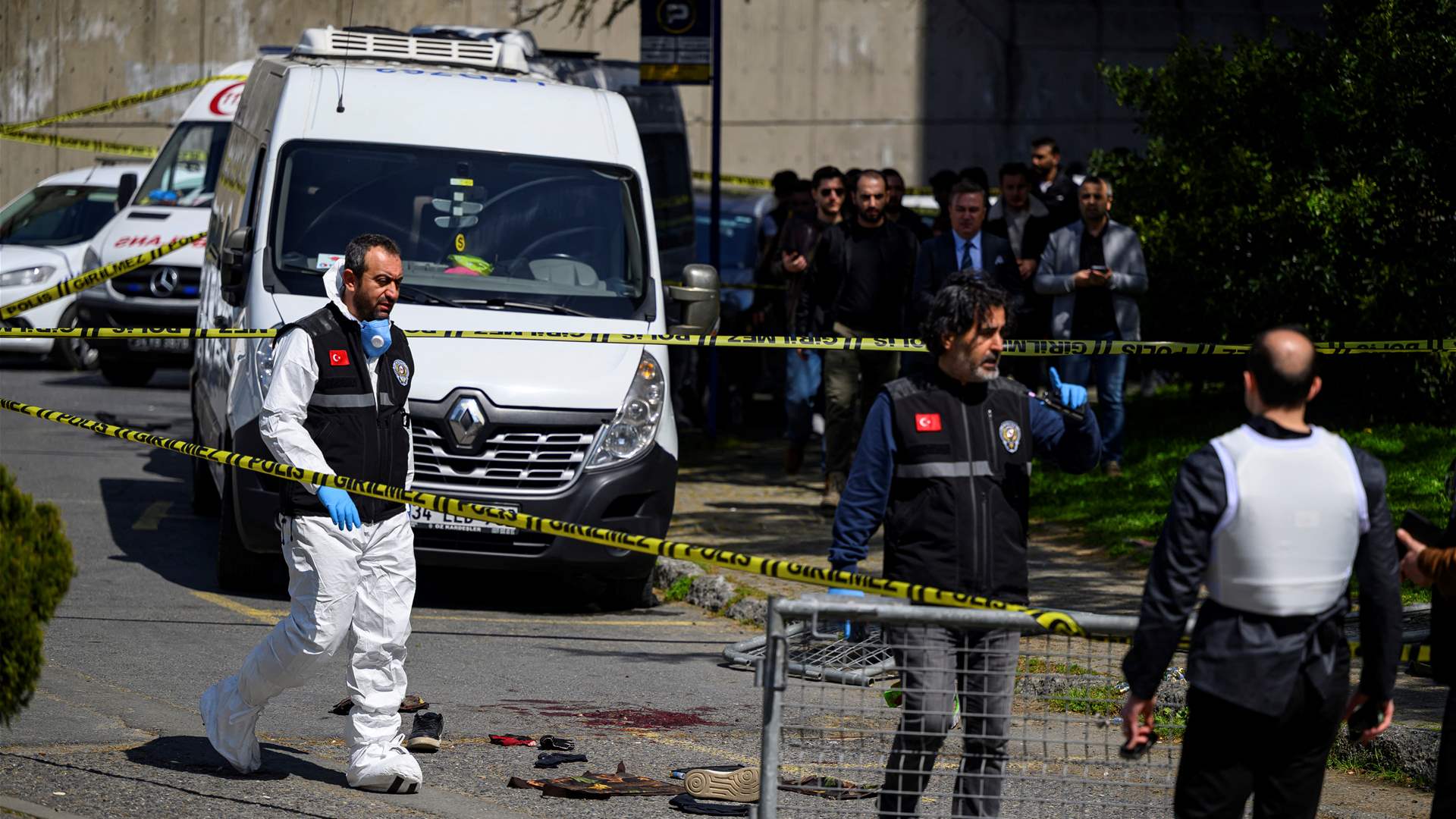 Turkey says killed gunman was linked to 'terror group'