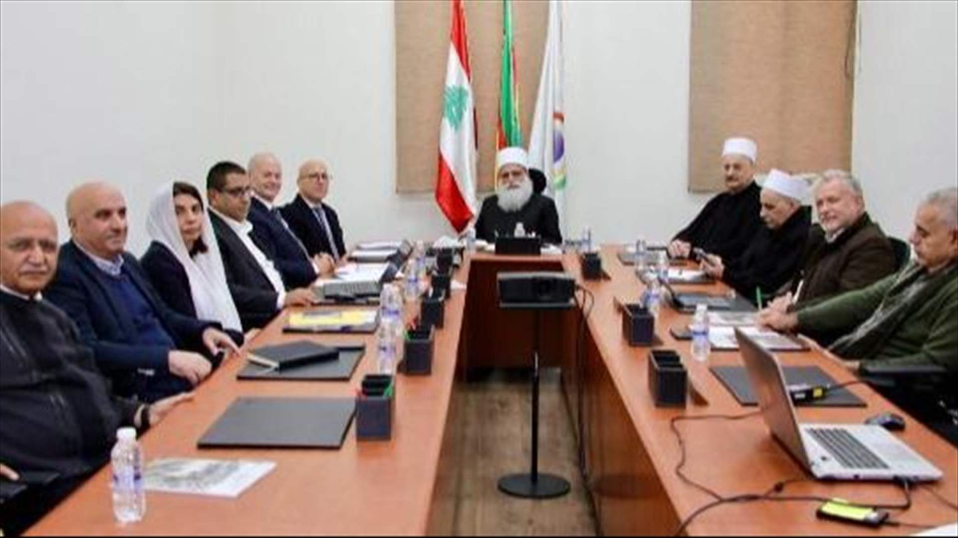 المجلس المذهبي يناشد دول القرار الضغط لوقف الحرب وحماية المدنيين ويشدد على حماية السلم الأهلي والاستقرار