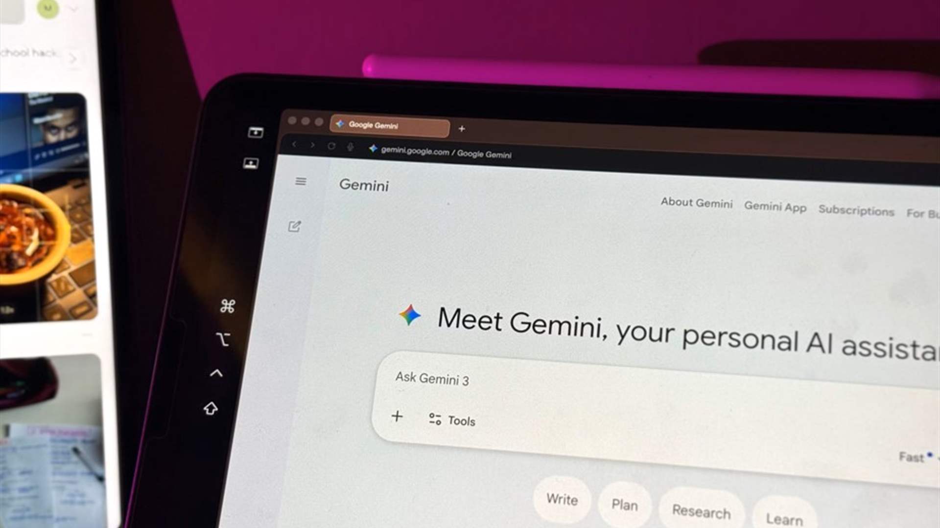 للوقاية من حالات الانتحار... غوغل تعزز الضوابط في برنامجها للذكاء الاصطناعي 
