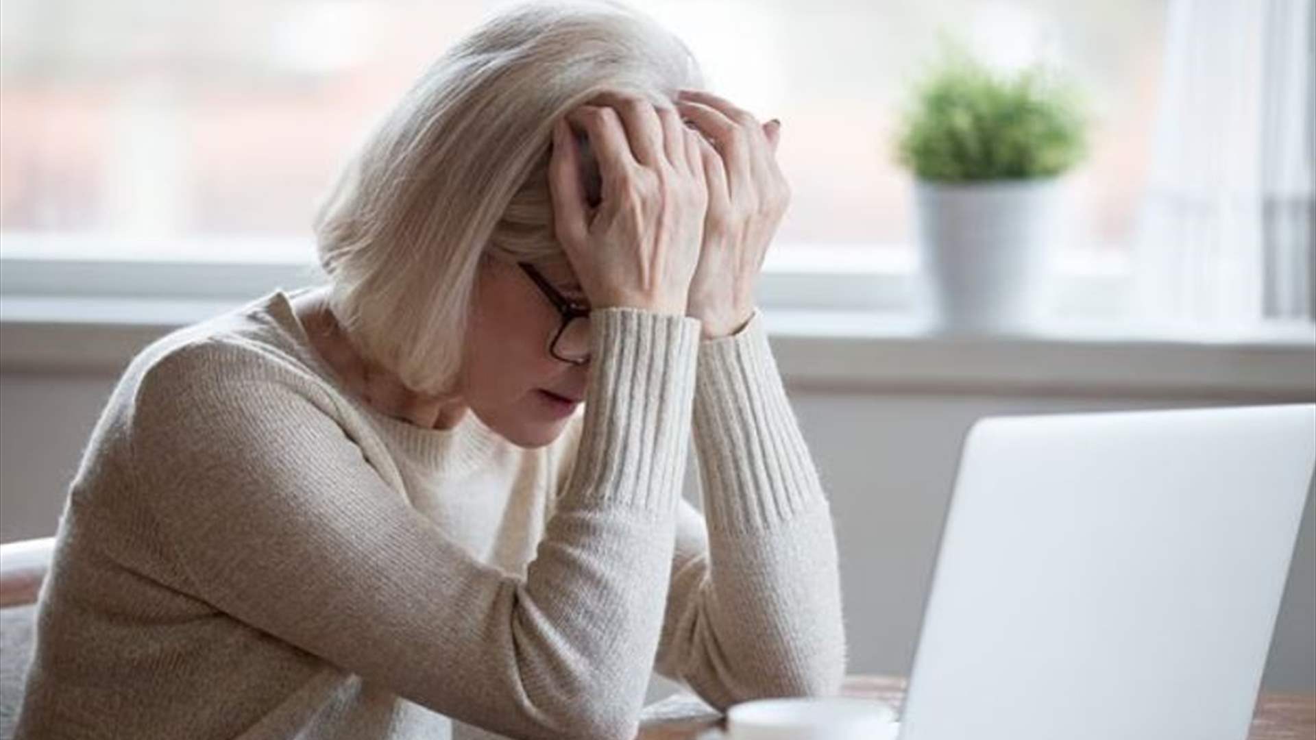 أفضل من الألغاز الذهنية... وظائف معيّنة تقلل خطر الإصابة بالخرف!