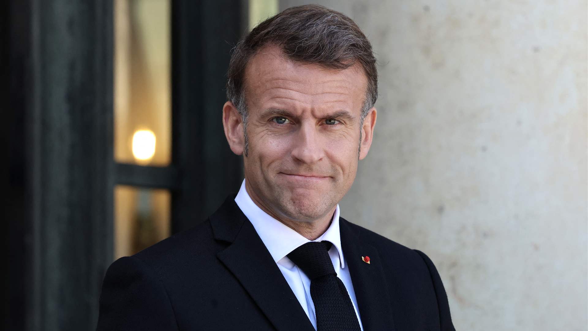 France's Macron says urged Trump, Iran president to restart talks