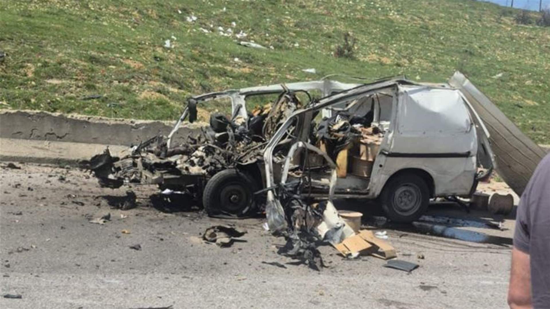 Israeli strike hits Dahr El Baydar road linking Beirut to Damascus: State media