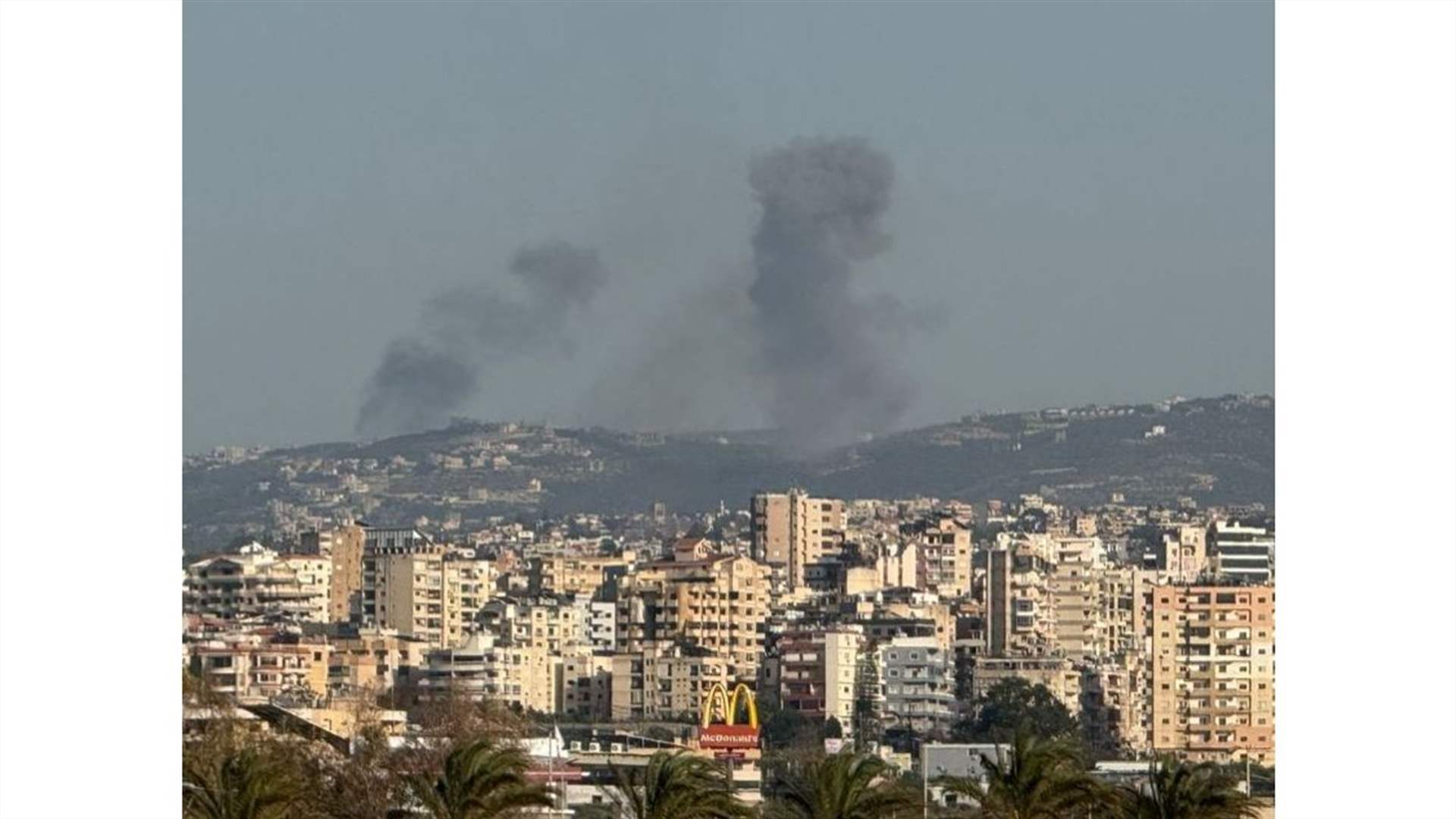 الوكالة الوطنية للإعلام: أكثر من 50 غارة جوية استهدفت قرى القطاعين الغربي والأوسط في قضاءي صور وبنت جبيل وتسببت بوقوع اصابات ودمار كبير في البنى التحتية والأحياء السكنية وشبكات الكهرباء والمياه