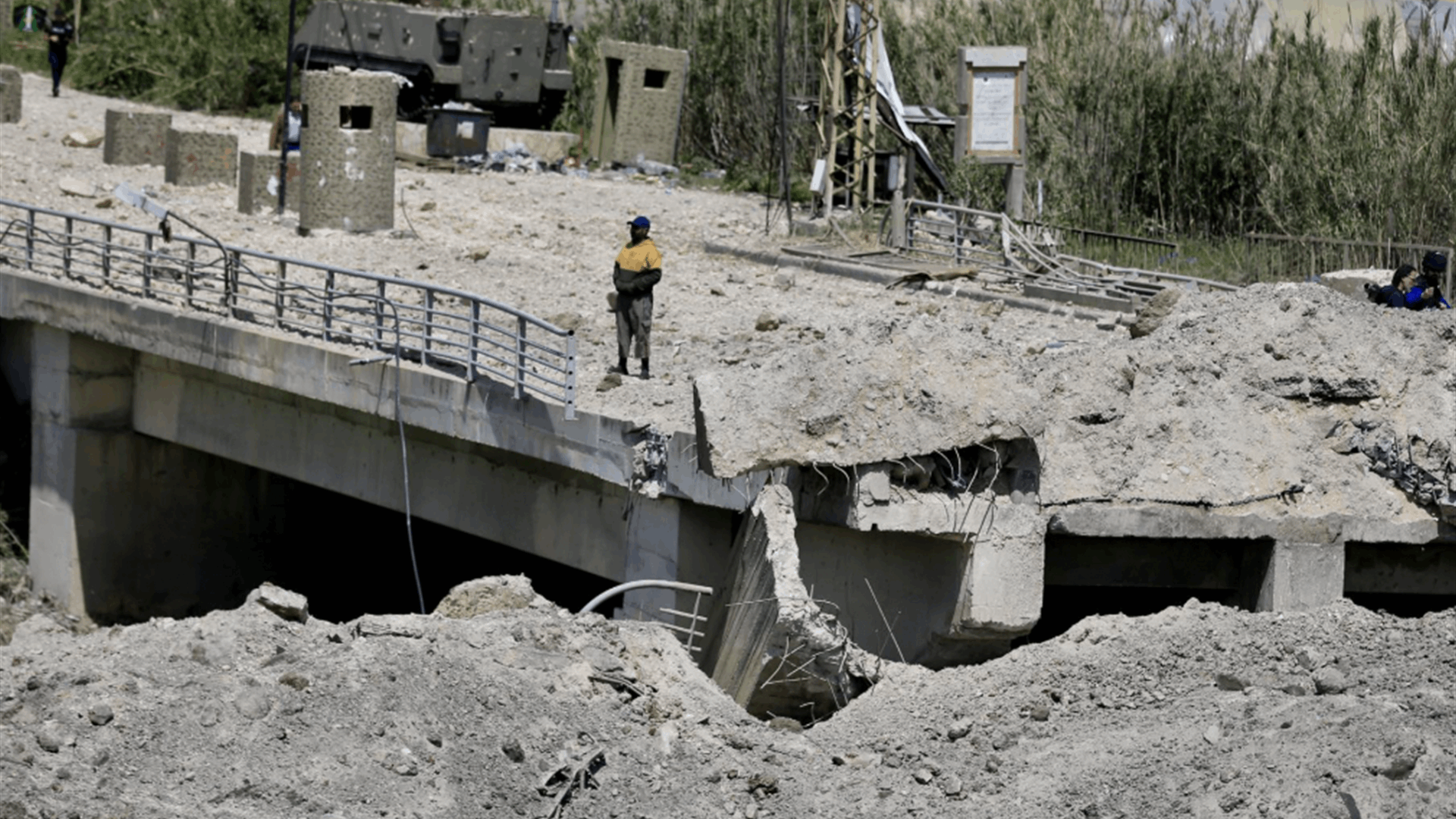 السلطة الفلسطينية تسلم فرنسا مشتبهًا به