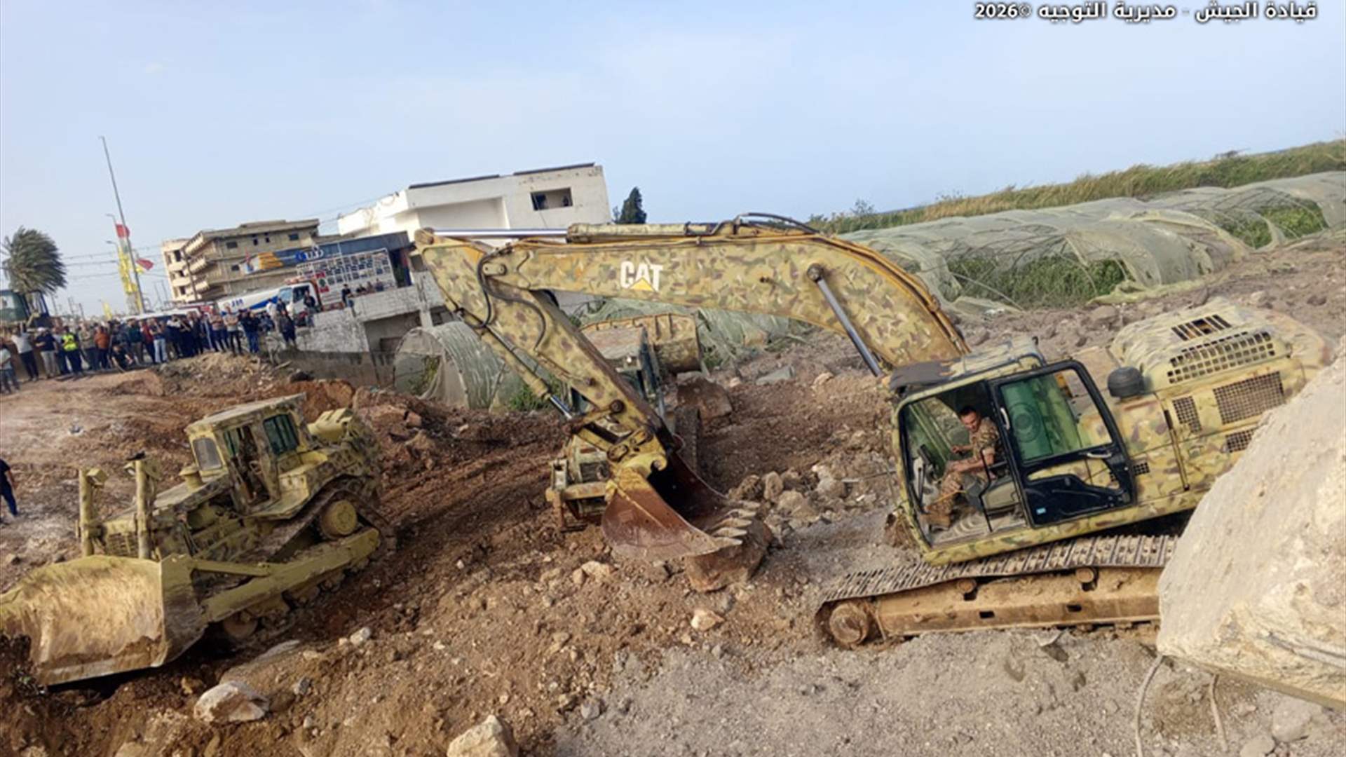 Lebanese Army deploys to reopen Qasmiyeh Bridge after Israeli strike