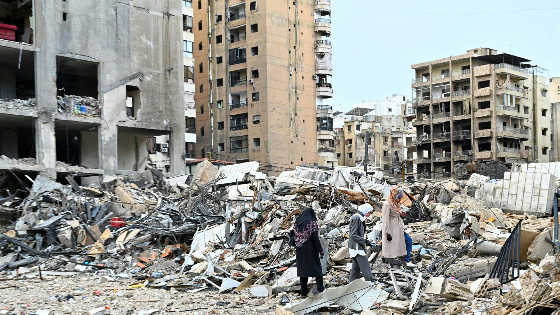 Israel says residents returning to south Lebanon will have to leave if fighting resumes