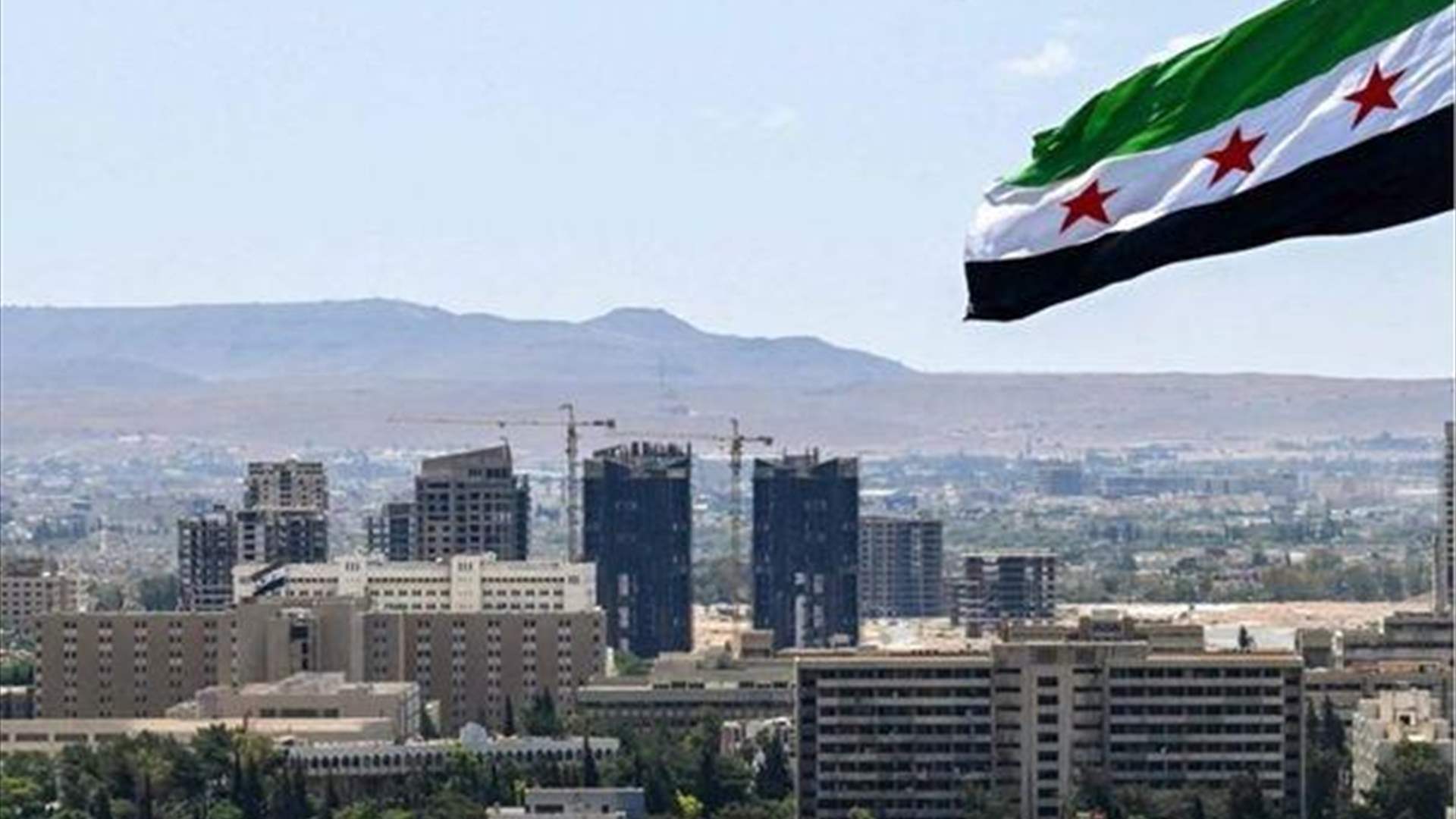 سوريا تتهم مجموعة مرتبطة بحزب الله بالوقوف خلف مخطط لإطلاق صواريخ "خارج الحدود"