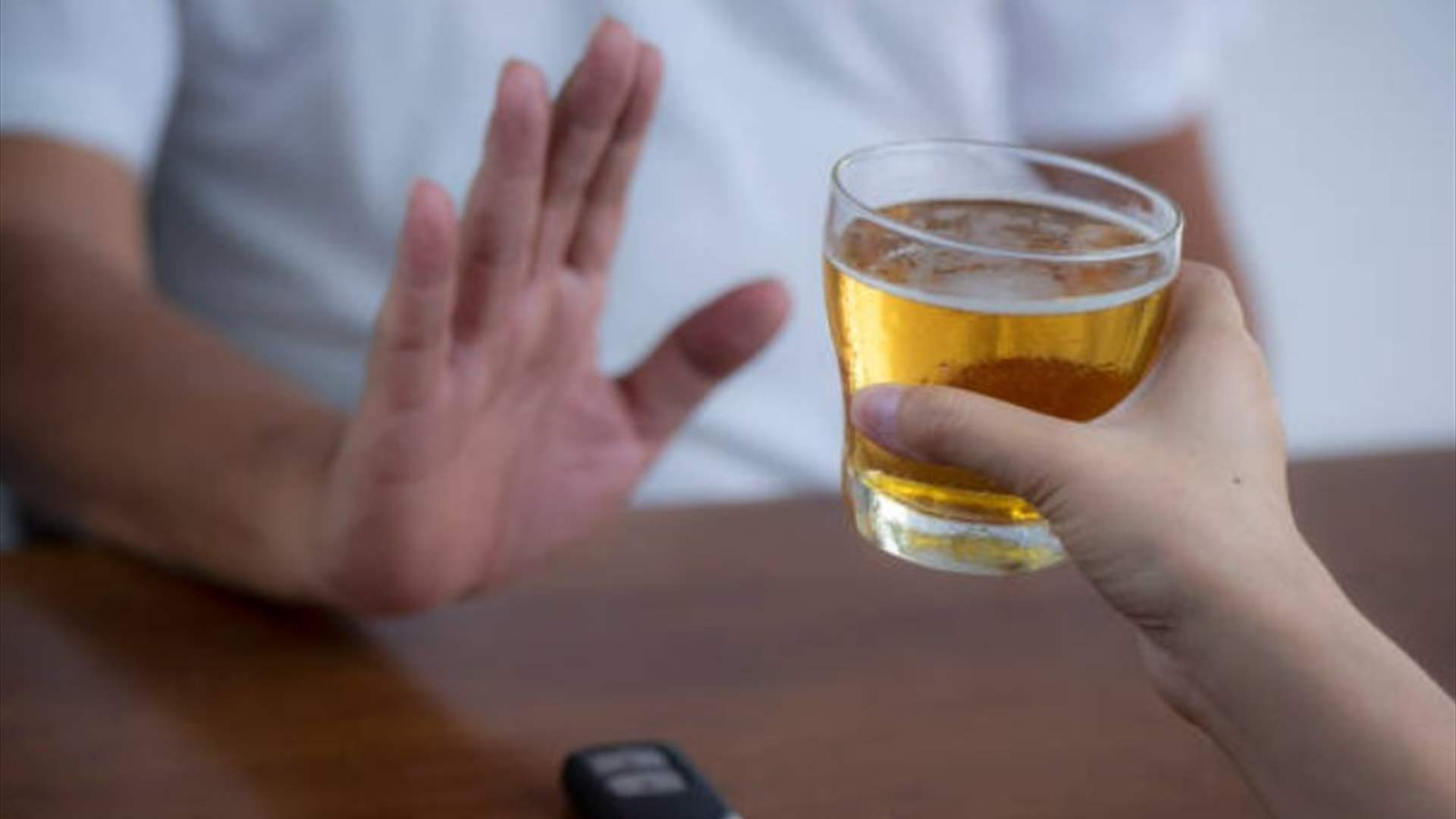 ماذا يحدث لجسمك عند شرب البيرة يوميًا؟ خبراء يكشفون الحقيقة