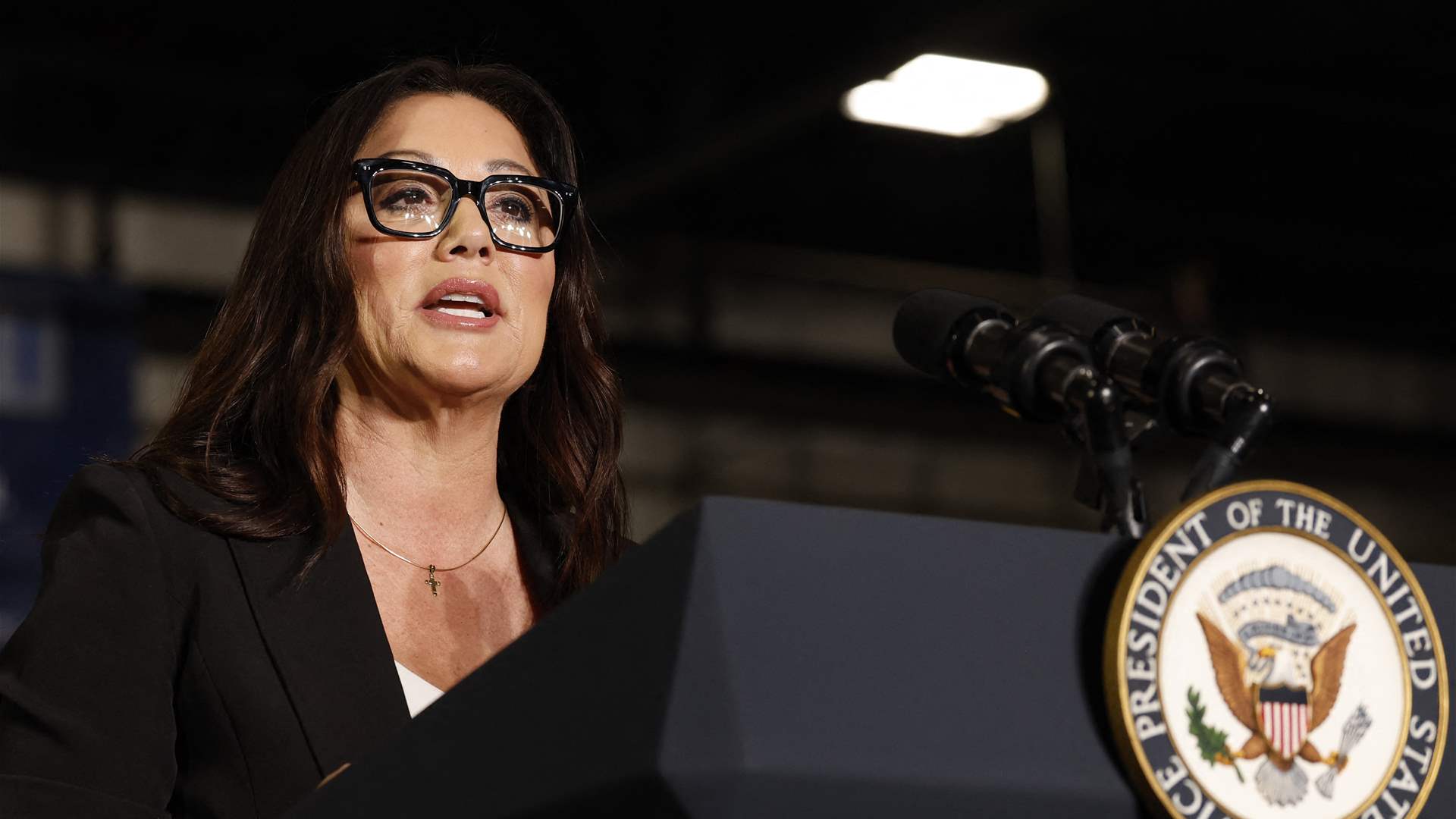 البيت الأبيض: استقالة وزيرة العمل من منصبها