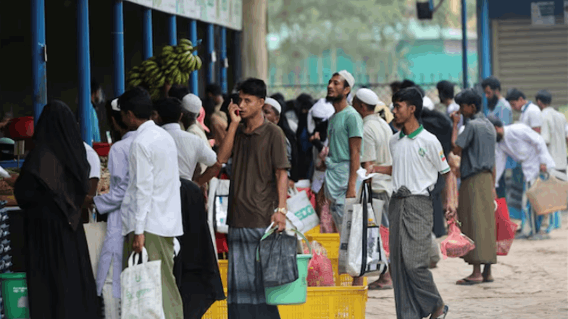 Nearly 8,000 people died or disappeared trying to migrate in 2025