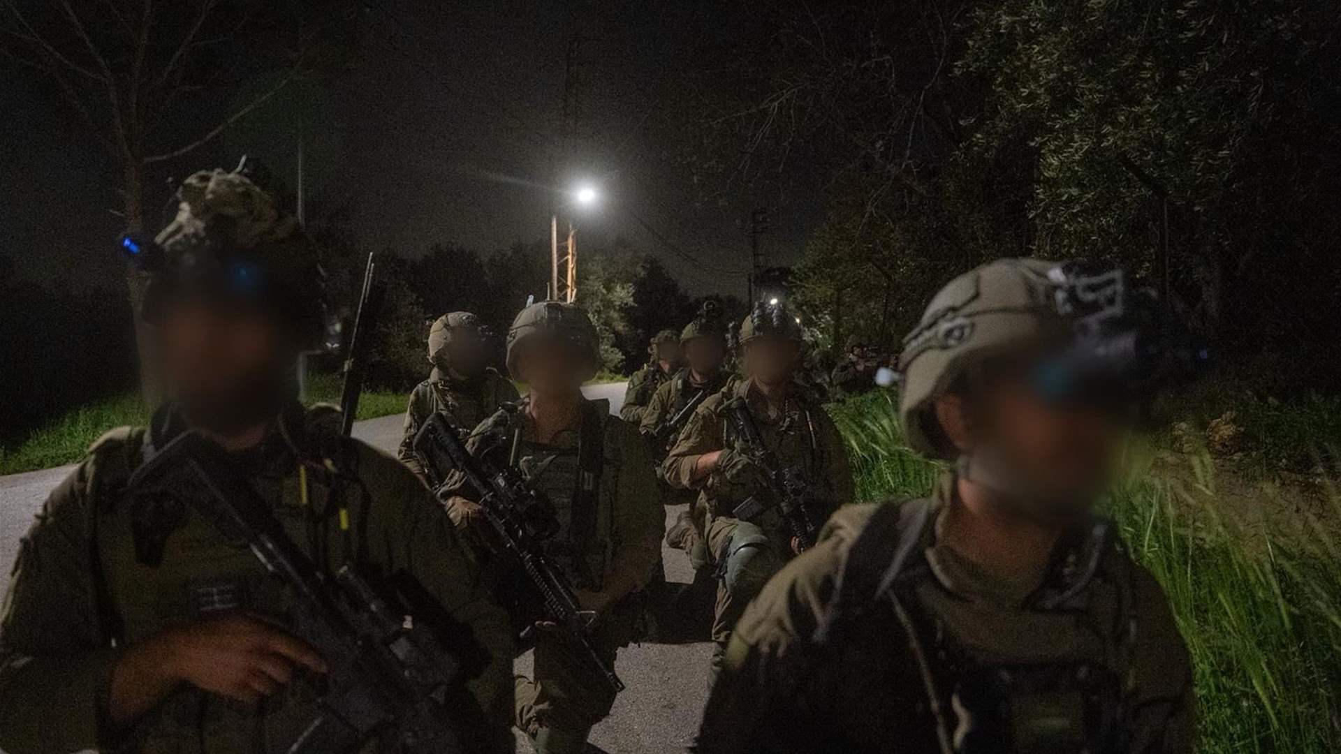 الجيش الإسرائيلي: غارات وعمليات في عمق جنوب لبنان قبل وقف النار 