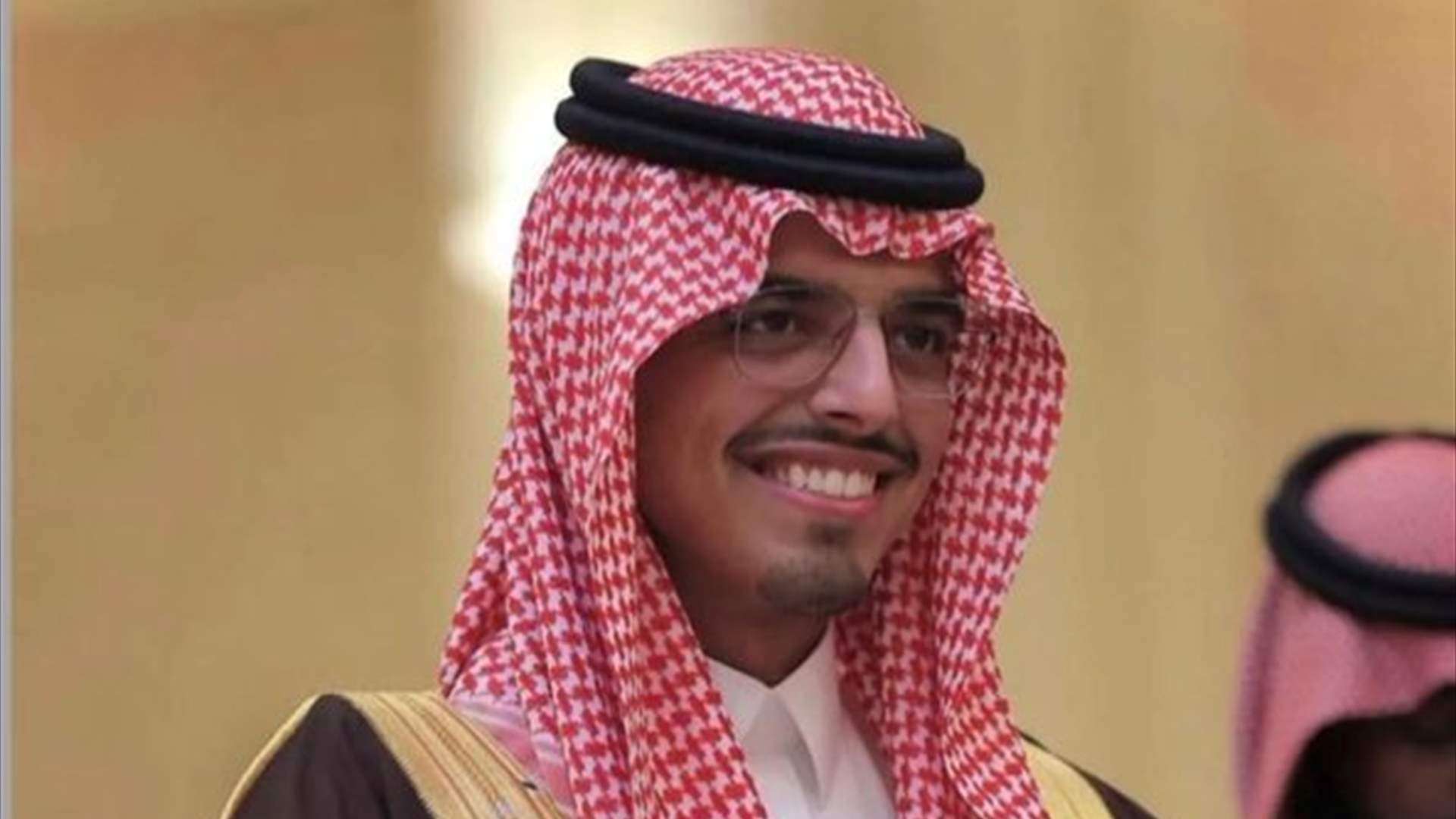 الموفد السعودي وصل الى بيروت