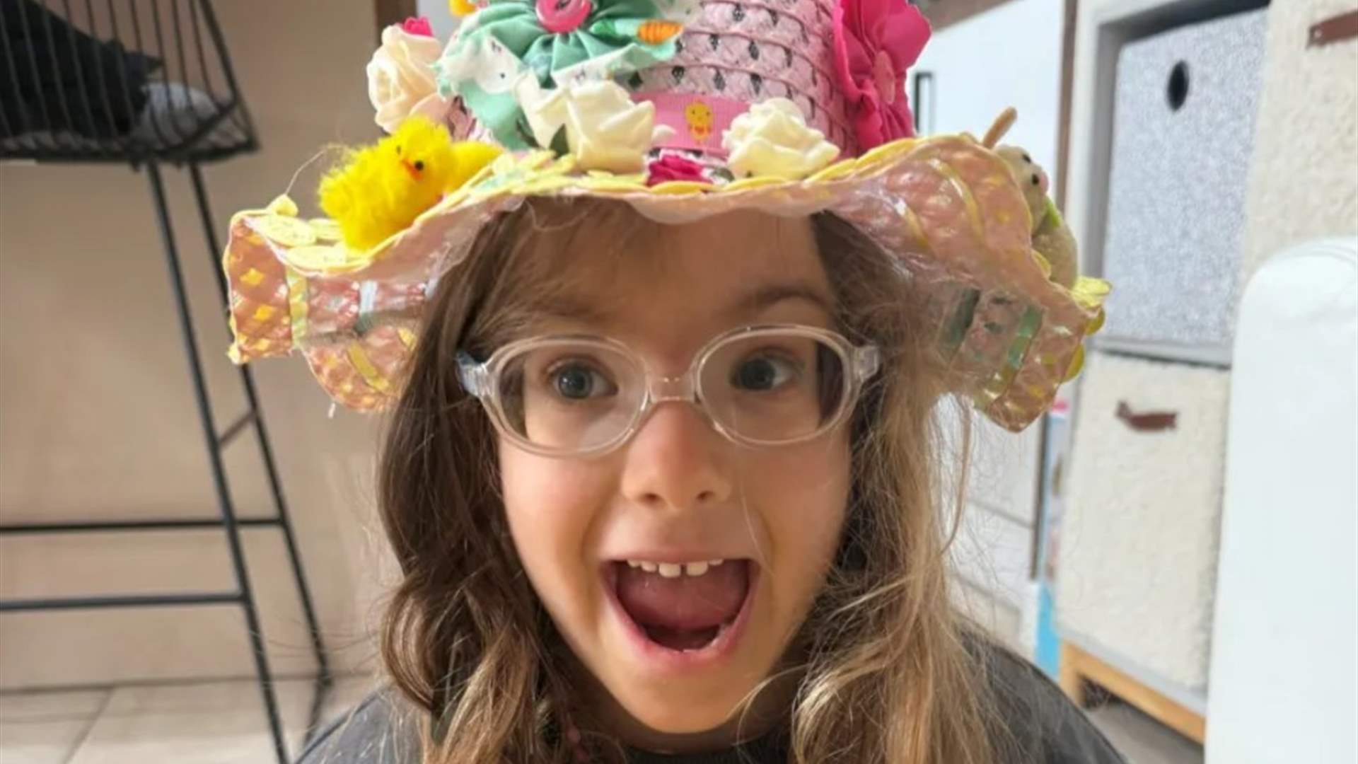 علاج جيني غيّر حياتها... إبنة الـ6 سنوات تستعيد بصرها وتتعرف إلى وجوه أهلها وهذه التفاصيل