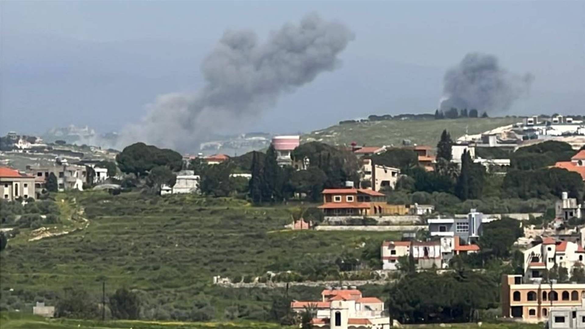 غارتان إسرائيليتان تستهدفان بلدة زوطر الشرقية 