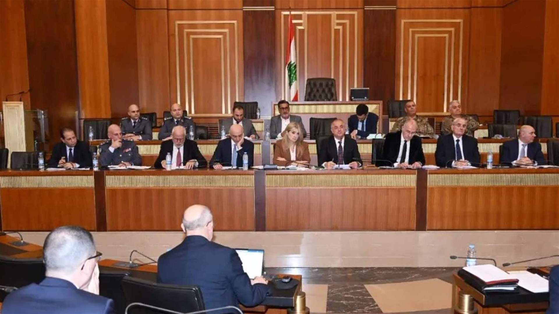 اللجان النيابية المشتركة عقدت اجتماعا برئاسة نائب رئيس مجلس النواب الياس بو صعب لدرس اقتراح قانون يتعلق بالعفو العام وستعقد جلسات أخرى هذا الأسبوع