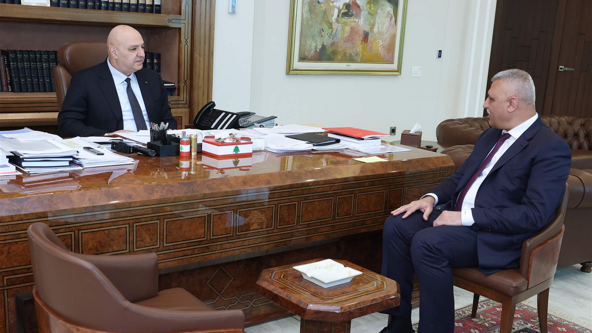 الرئيس جوزاف عون عرض مع المدير العام للأمن العام اللواء حسن شقير الأوضاع الأمنية في البلاد