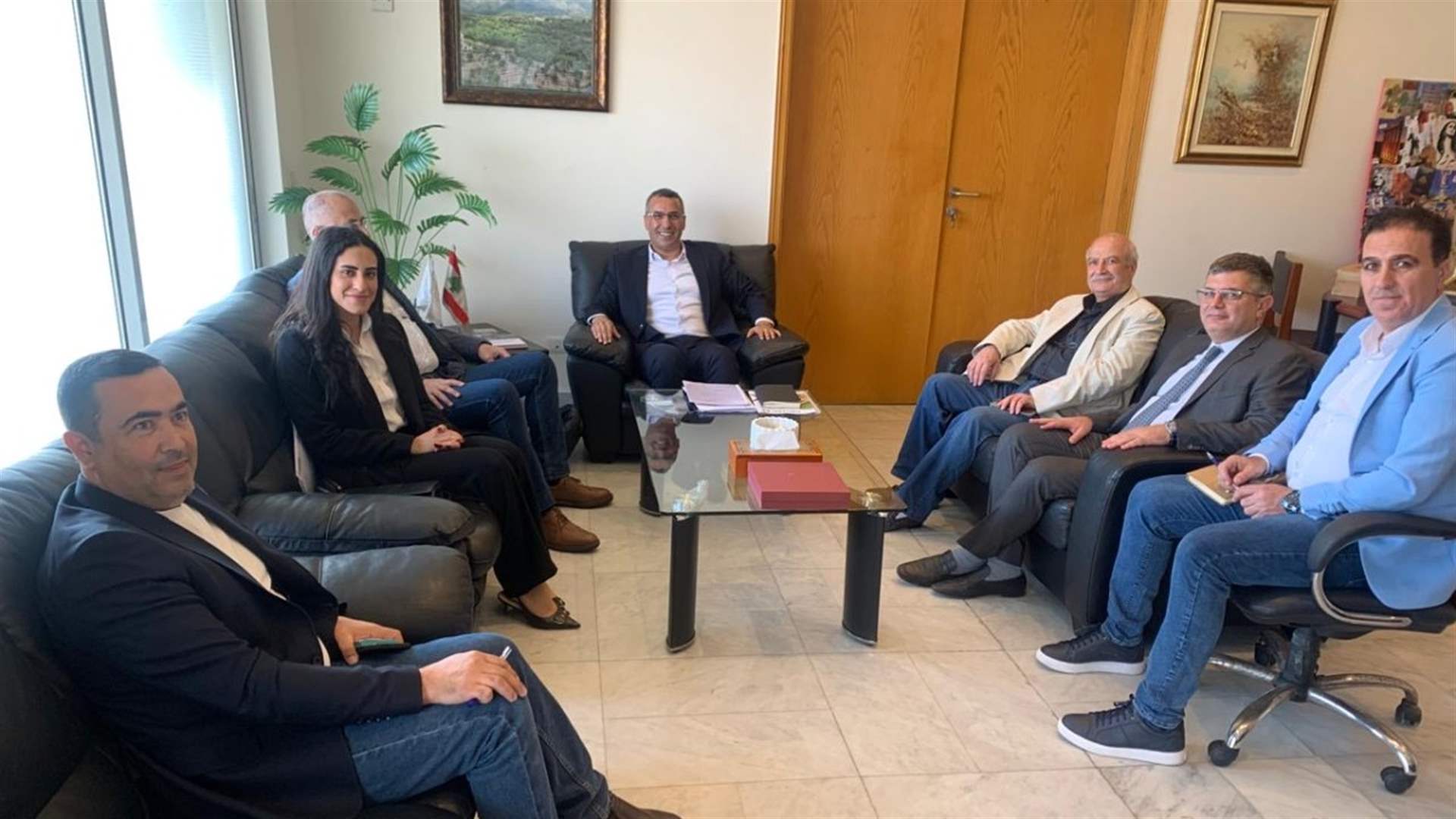 وزير الزراعة يعقد سلسلة لقاءات مع جهات دولية ومحلية 