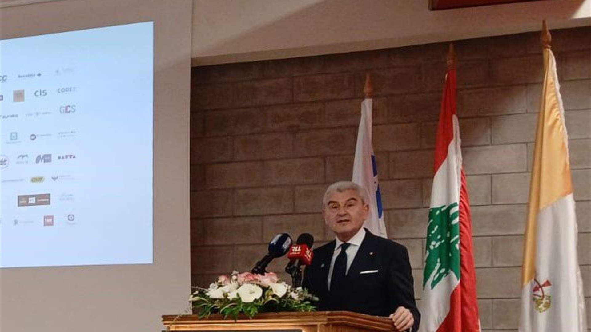 افتتاح NDU Career Fair 2026... عيسى الخوري: لبنان يحتاج أكثر من أي وقت مضى إلى علاقات متينة وراسخة بين الجامعات والقطاعات المنتجة