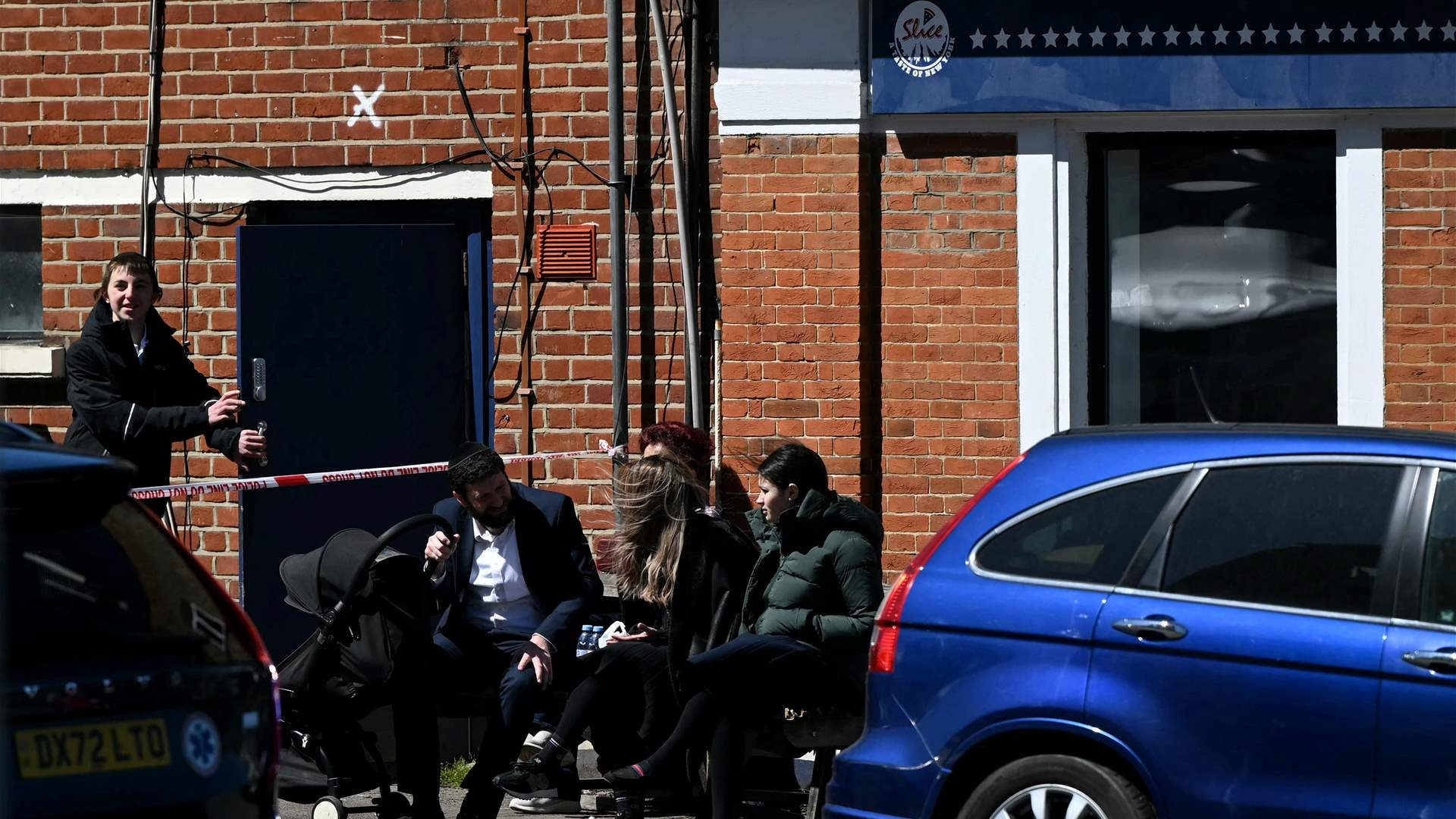 London mayor condemns 'appalling attack on two Jewish Londoners'