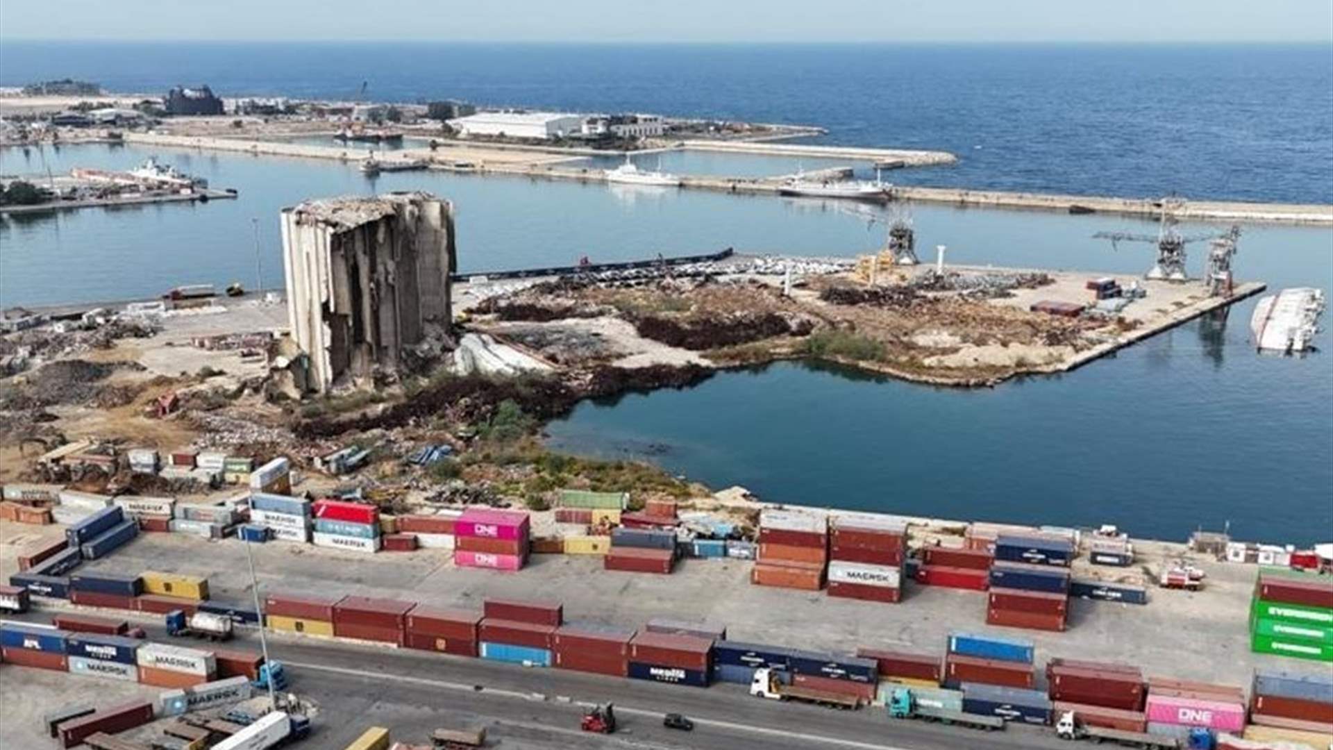 وزيرا الأشغال والمال أكدا أهمية تشغيل السكانيرز في المرفأ