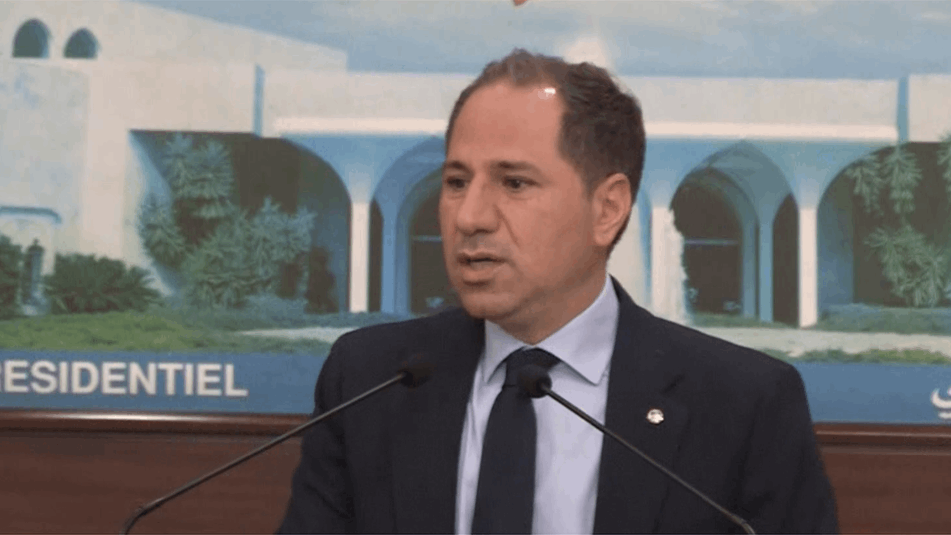 الجميل من قصر بعبدا: لا استعداد لدينا لأن نتعايش مع الميليشيا والسلاح