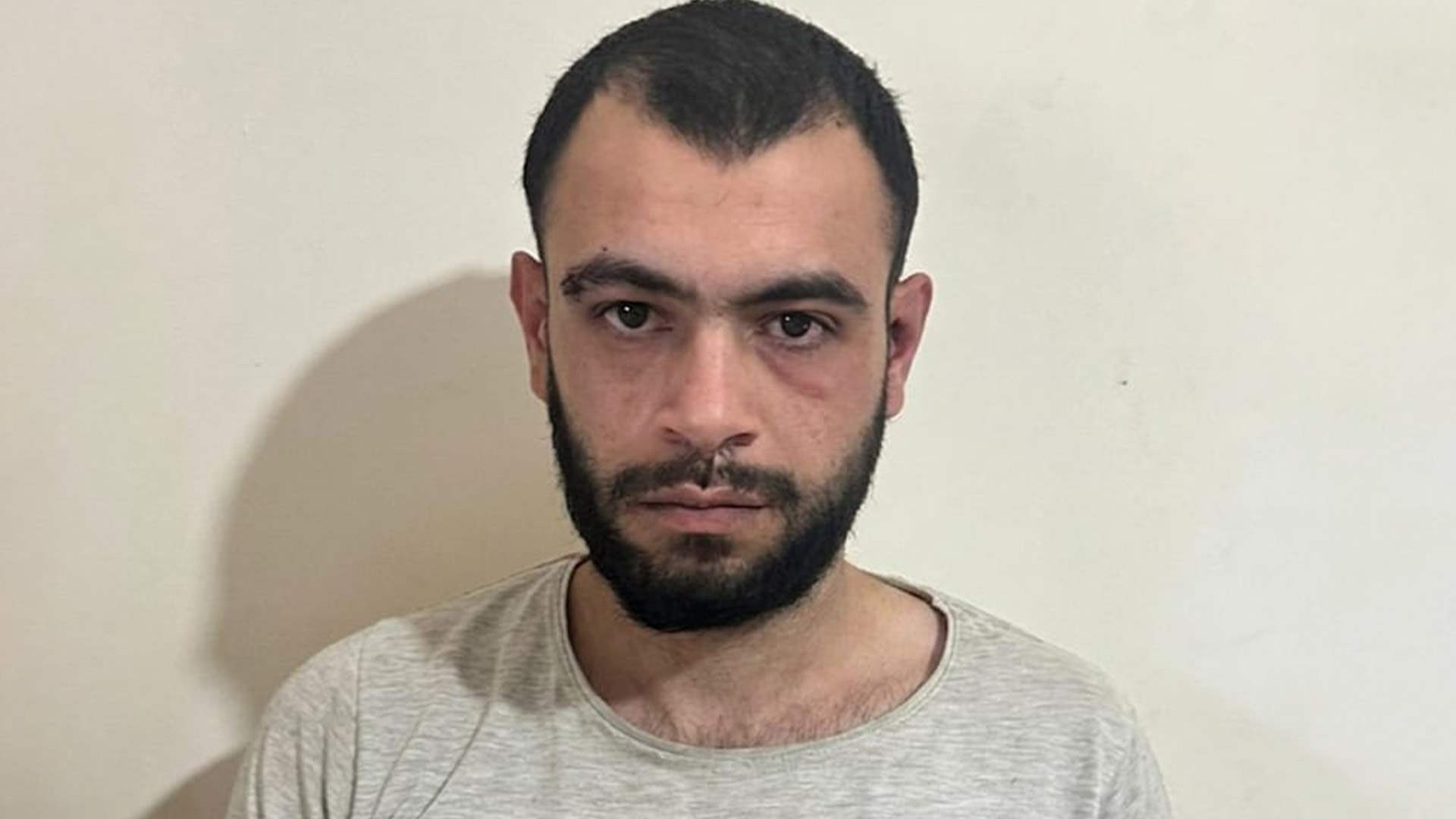 قوى الأمن تعمّم صورة موقوف بجرائم نصب واحتيال... هل وقعتم ضحية أعماله؟