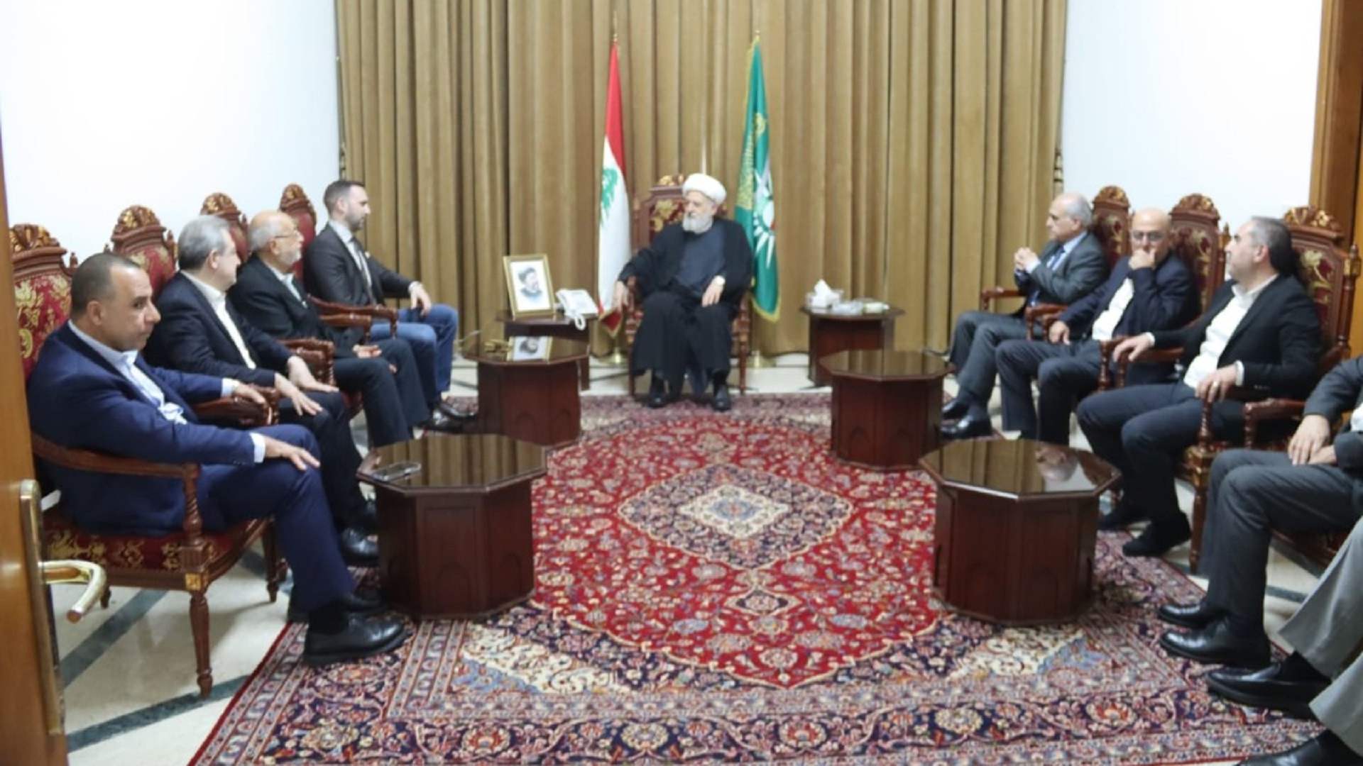 الخطيب التقى تيمور جنبلاط مع وفد "اللقاء الديموقراطي" و"التقدمي": نعول على دوركم في فكفكة المسائل الخلافية