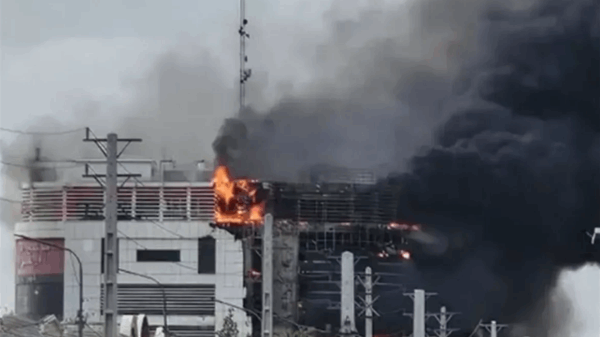 Fire at Iran commercial complex kills eight, injures dozens: State media