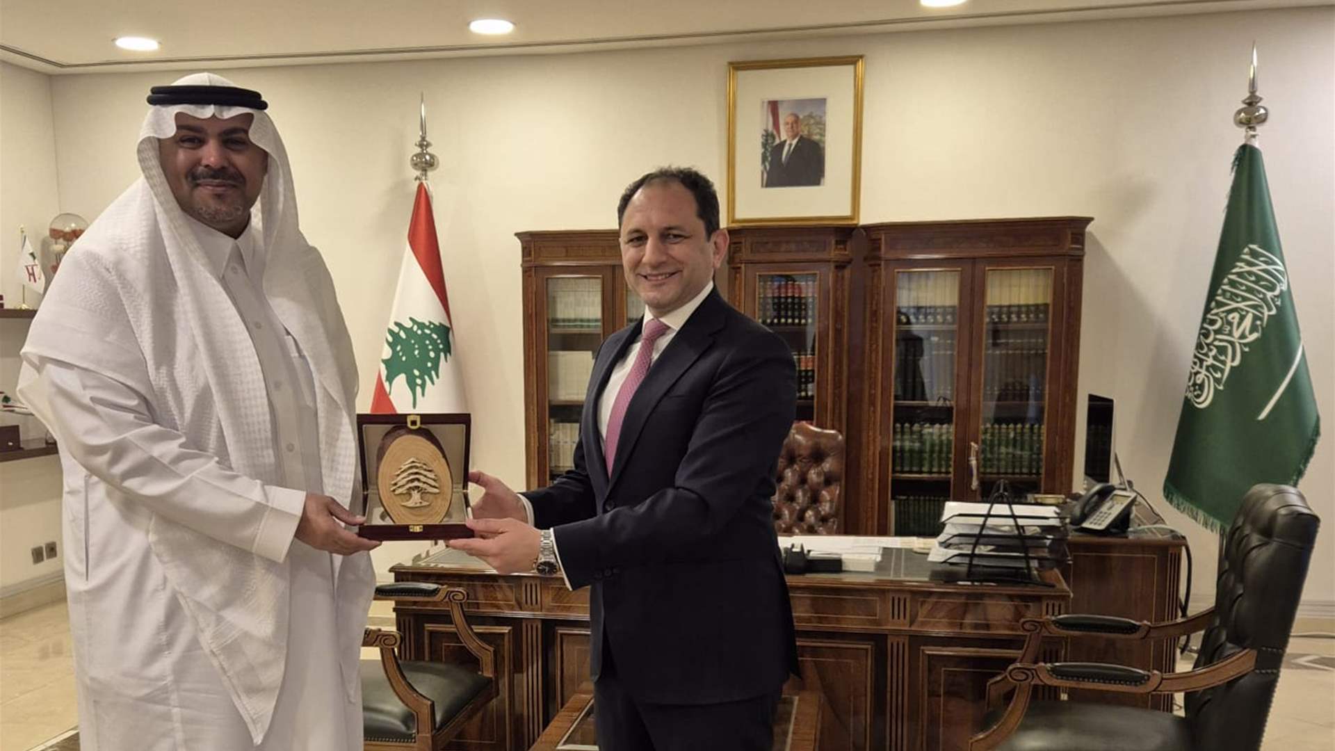 السفير اللبناني في الرياض يستعرض مع السفير السعودي المعيّن العلاقات الثنائية بين البلدين