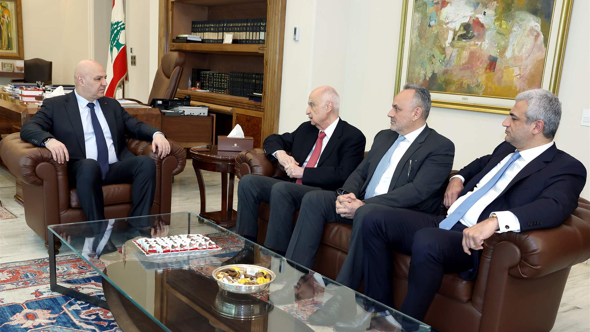 الرئيس جوزاف عون عرض أوضاع كازينو لبنان مع رئيس مجلس الإدارة المدير العام للشركة شارل غسطين