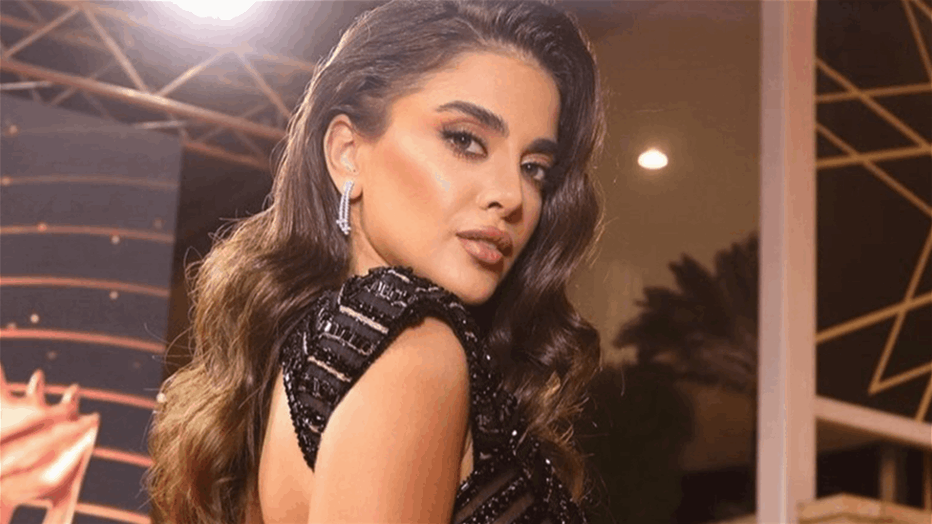 بعد ظهورها في مهرجان كان… مايا أبو الحسن تعلن خطوبتها بأجواء رومانسية ساحرة! (فيديو)