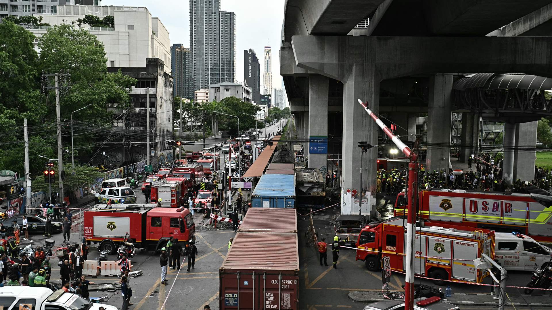 Train-bus collision kills at least eight in Bangkok: Emergency services