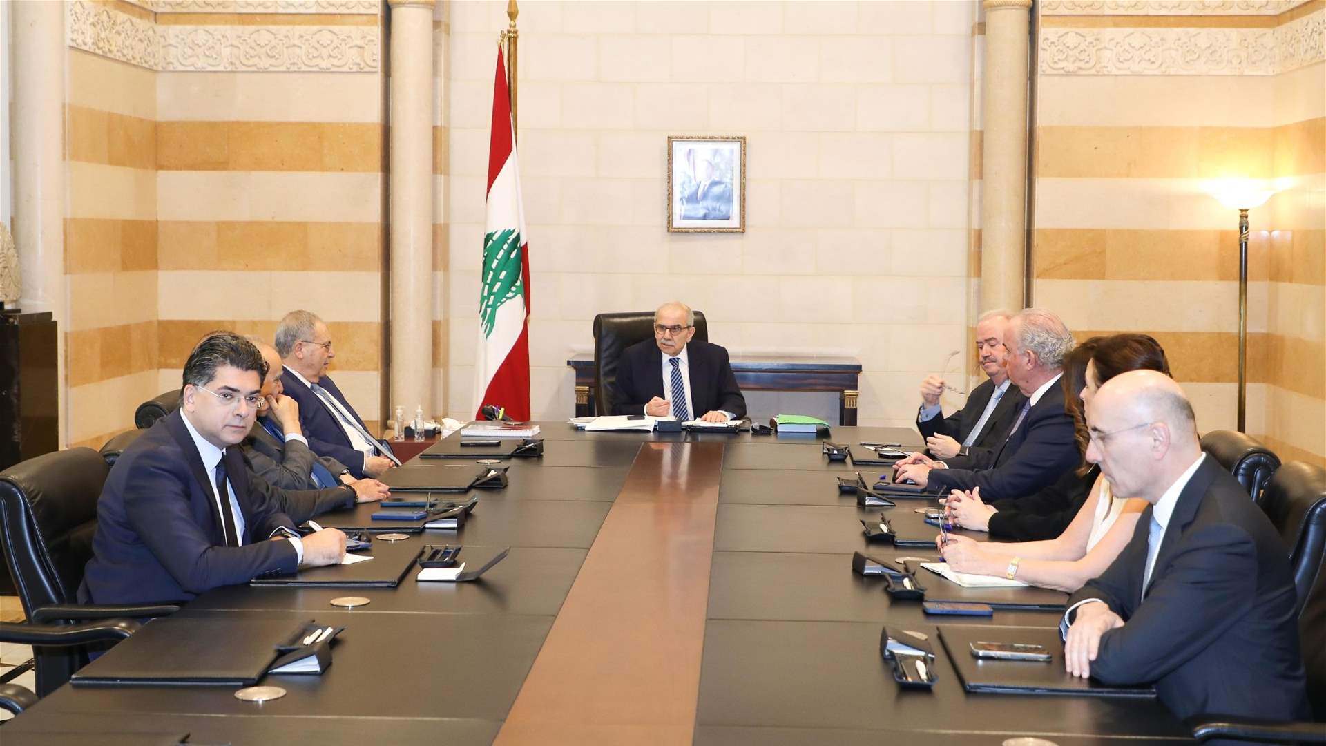 سلام ترأس الاجتماع الوزاري الدوري... ووزير المال تحدث عن توافر الرواتب في الإدارات العامة في المدى المنظور