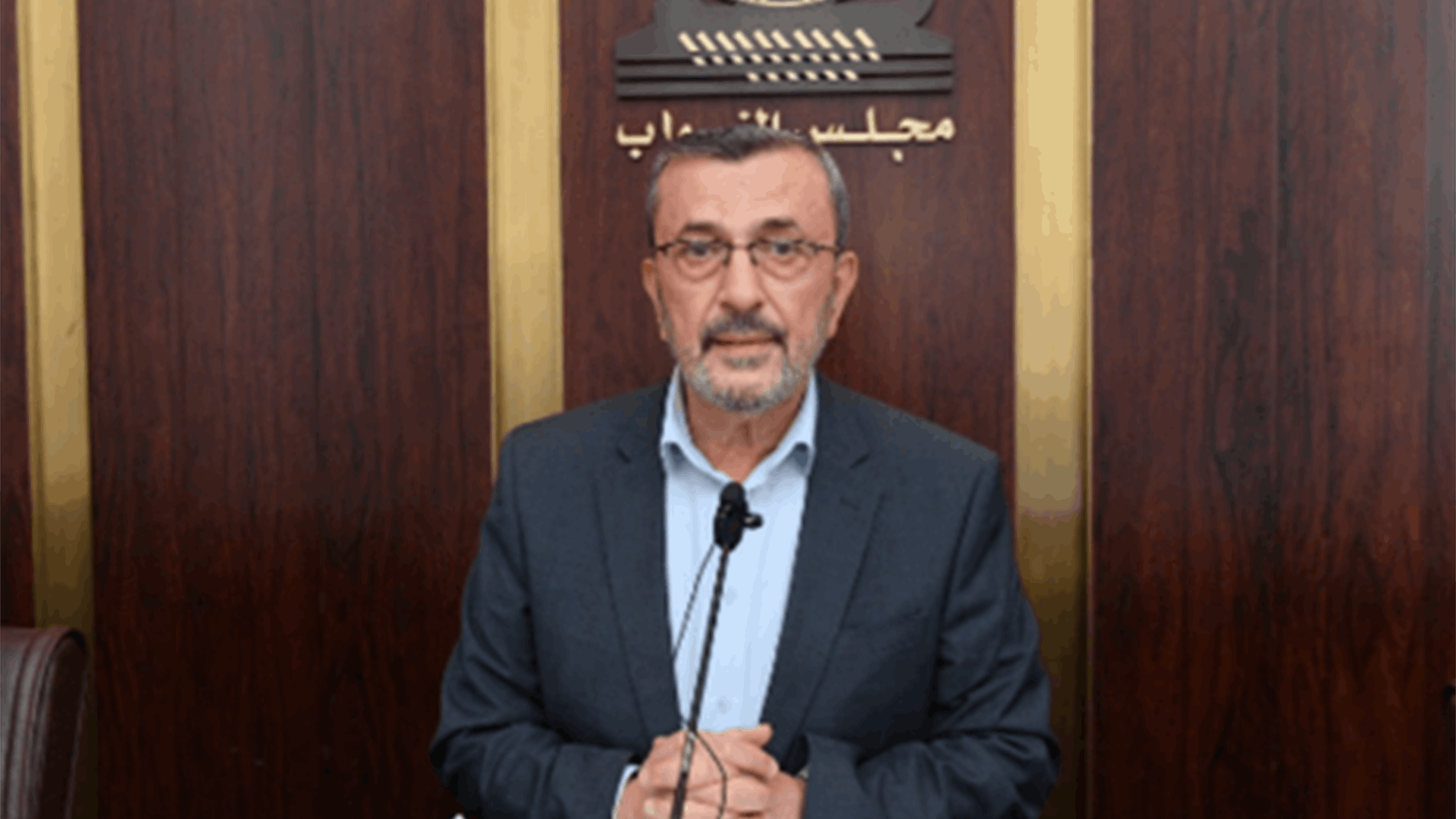 النائب عز الدين: على السلطة وقف التفاوض المباشر الى حين التزام العدو وقف النار
