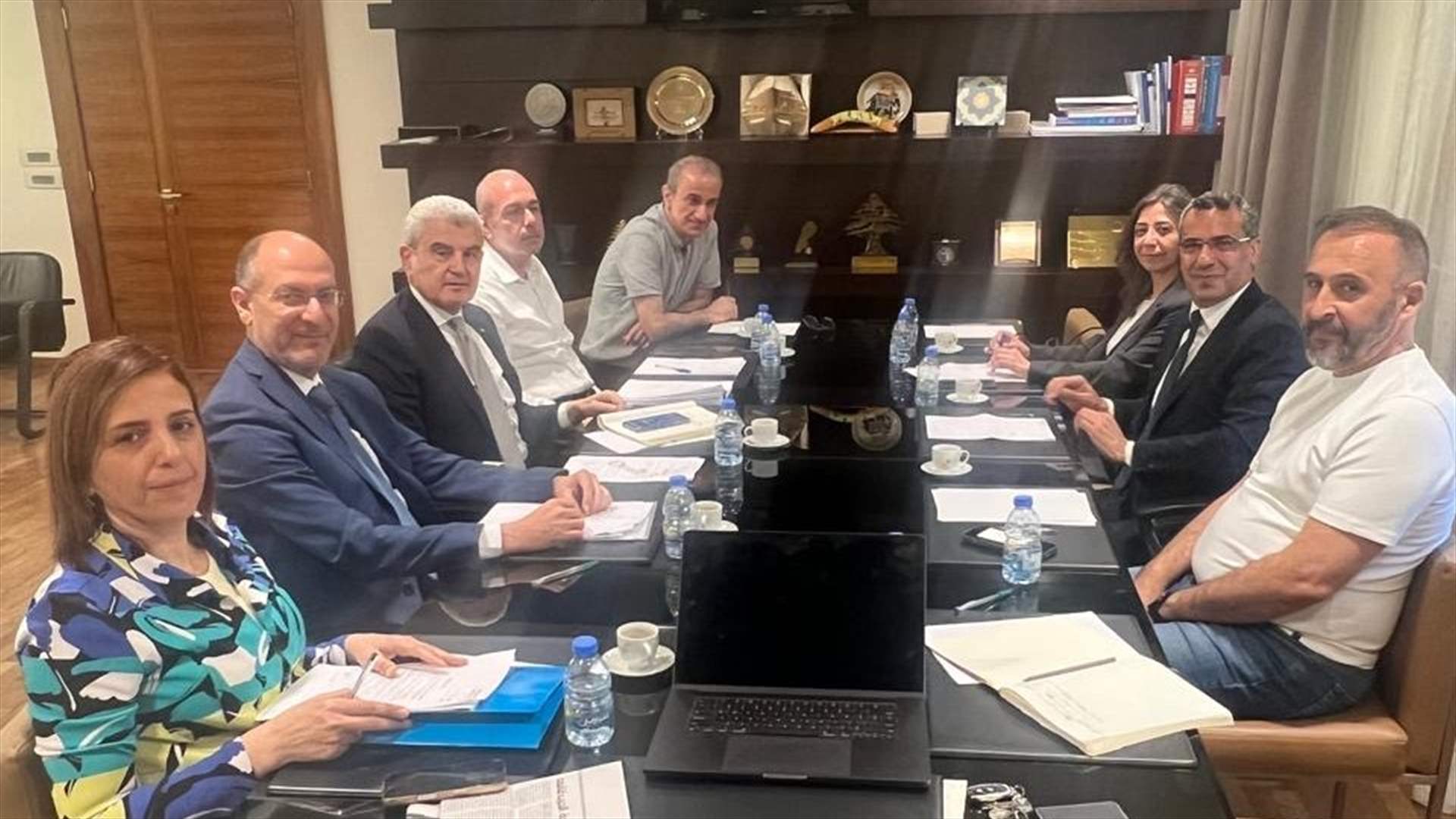 وزيرا الصناعة والزراعة يبحثان في تنظيم قطاع المحضّرات الغذائية... وهذا ما اتُفق عليه