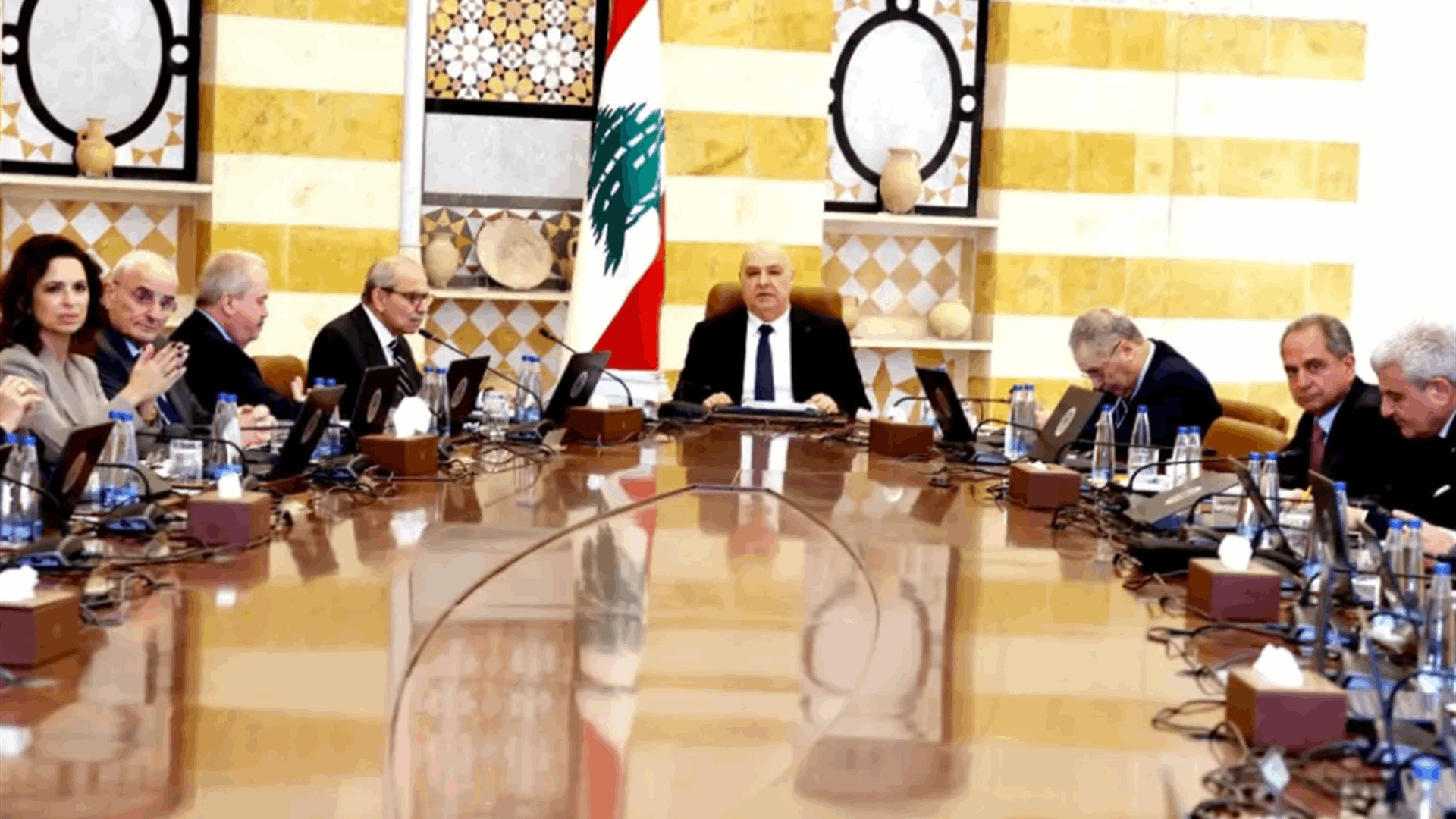 رئيس الجمهورية من مجلس الوزراء: لبنان يضحّي عن غيره منذ نحو 4 عقود ونتمنى أن نشهد على تحريره الكامل والنهائي