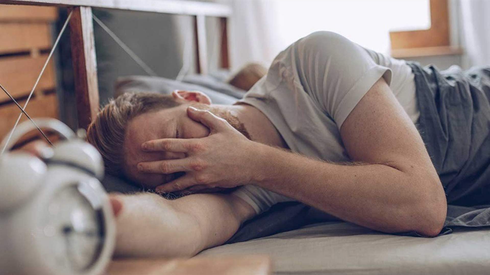 النوم الطويل يجعلك أكبر سناً: دراسة تثبت أن عدد ساعات النوم يحدد العمر الحقيقي