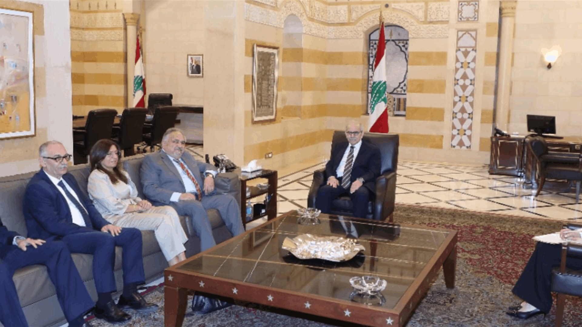 سلام استقبل وفدًا من الإسكوا في زيارة وداعية وبحث مع رئيس الهيئة الناظمة للطيران المدني في سبل تطوير عملها