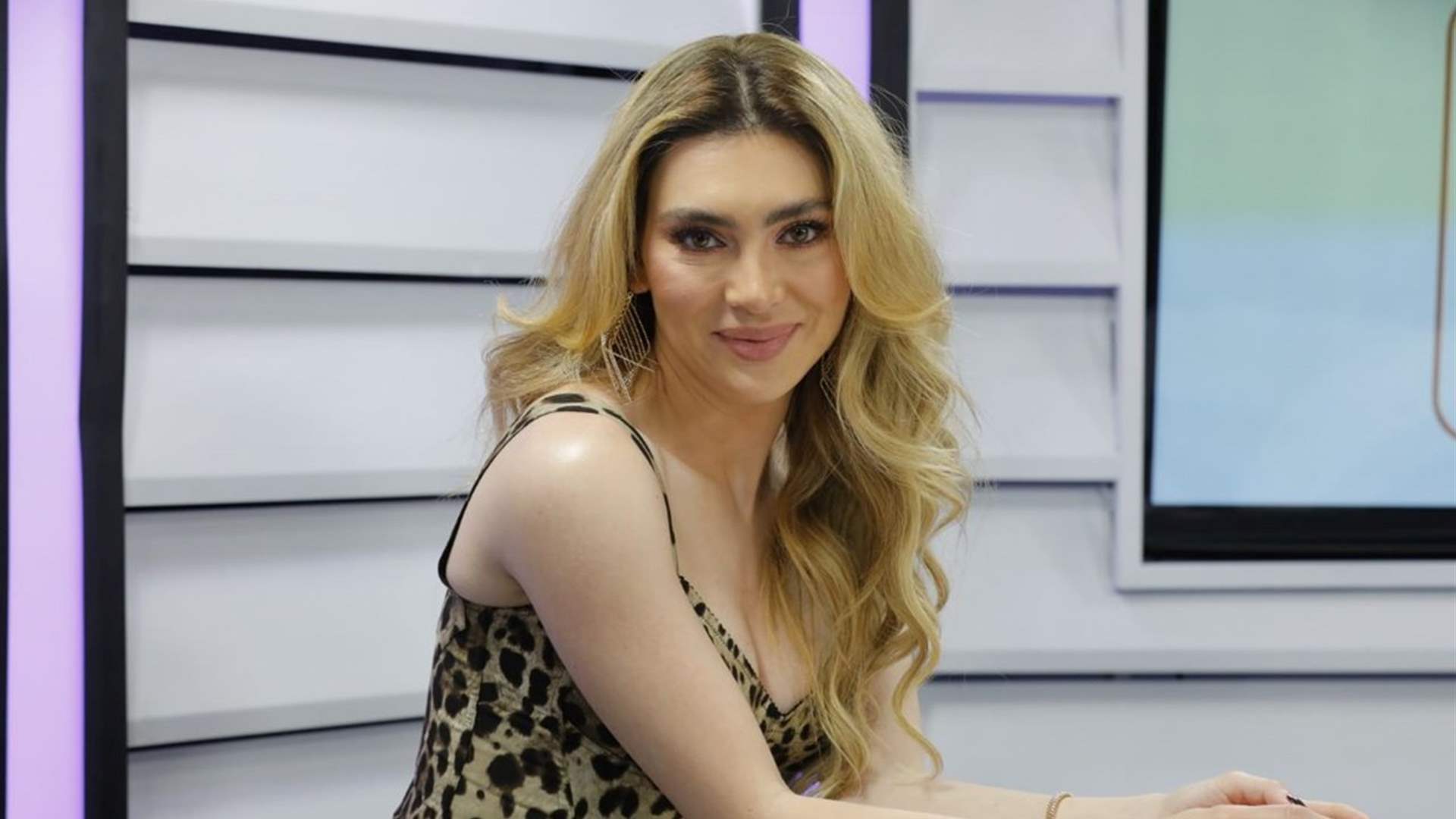 بعد 3 سنوات من الغياب... ستيفاني صليبا تكشف كواليس أصعب مرحلة في حياتها وتعلن: "أنا النسخة الجديدة" (فيديو)