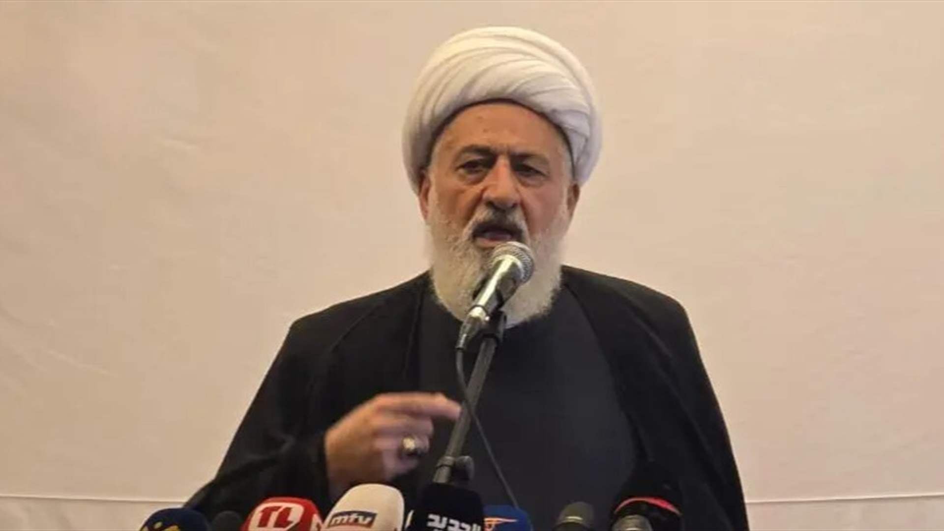الخطيب في القمة الروحية: نطالب السلطة برفض المفاوضات تحت النار وفي ظل التوسع في الاحتلال