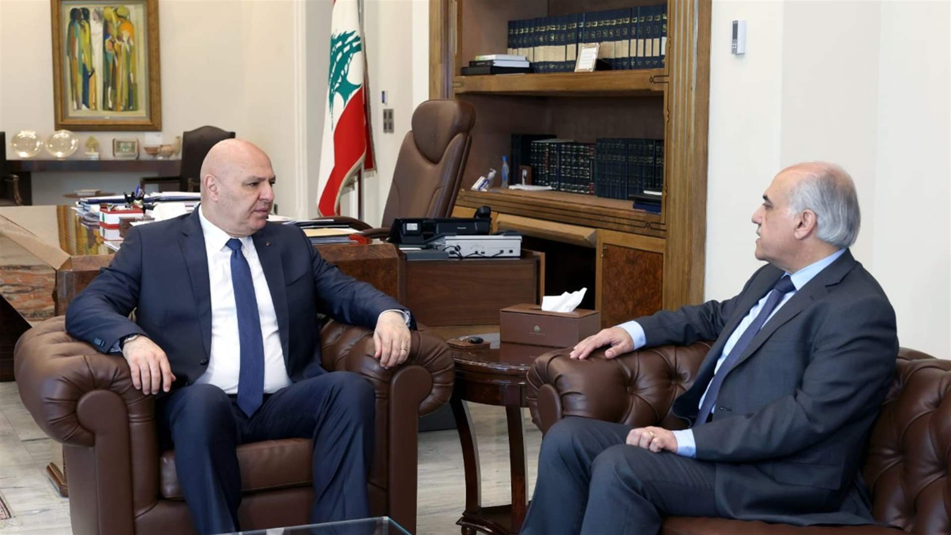 الرئيس عون بحث مع أبو الحسن في الأوضاع العامة ومشروع الطاقة البديلة في سد القيسماني