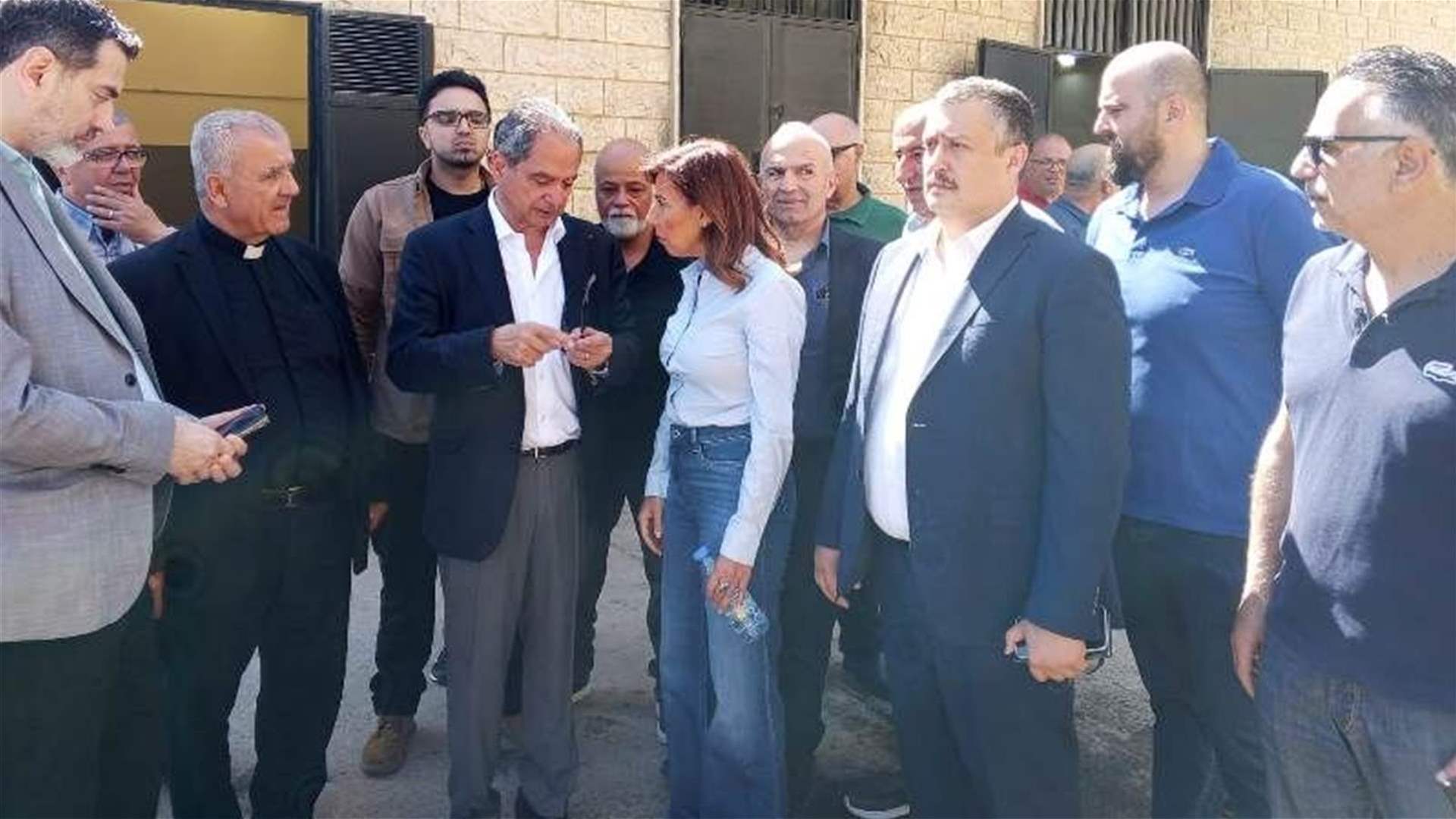 وزير الطاقة تفقّد محطات الصرف الصحي في الجية وجدرا