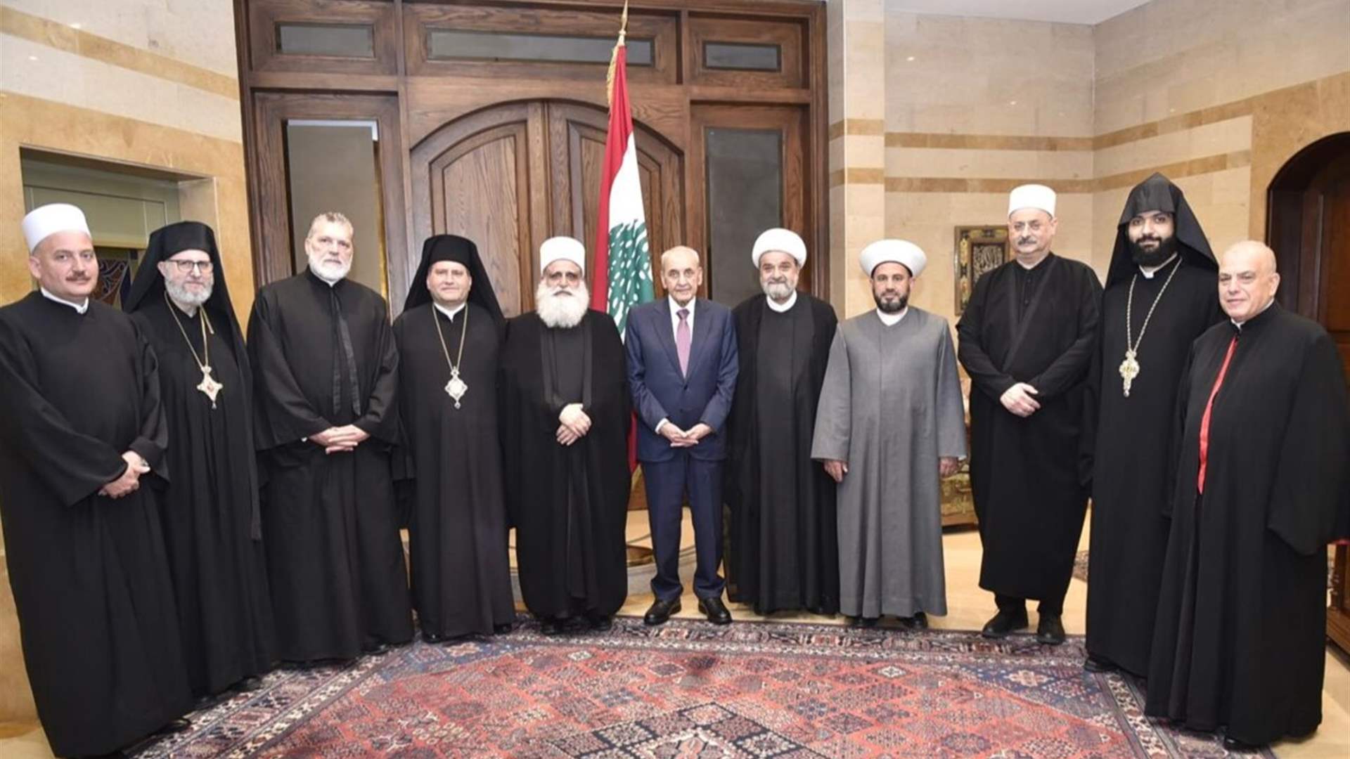 بري استقبل اللجنة المنبثقة عن القمة الروحية..