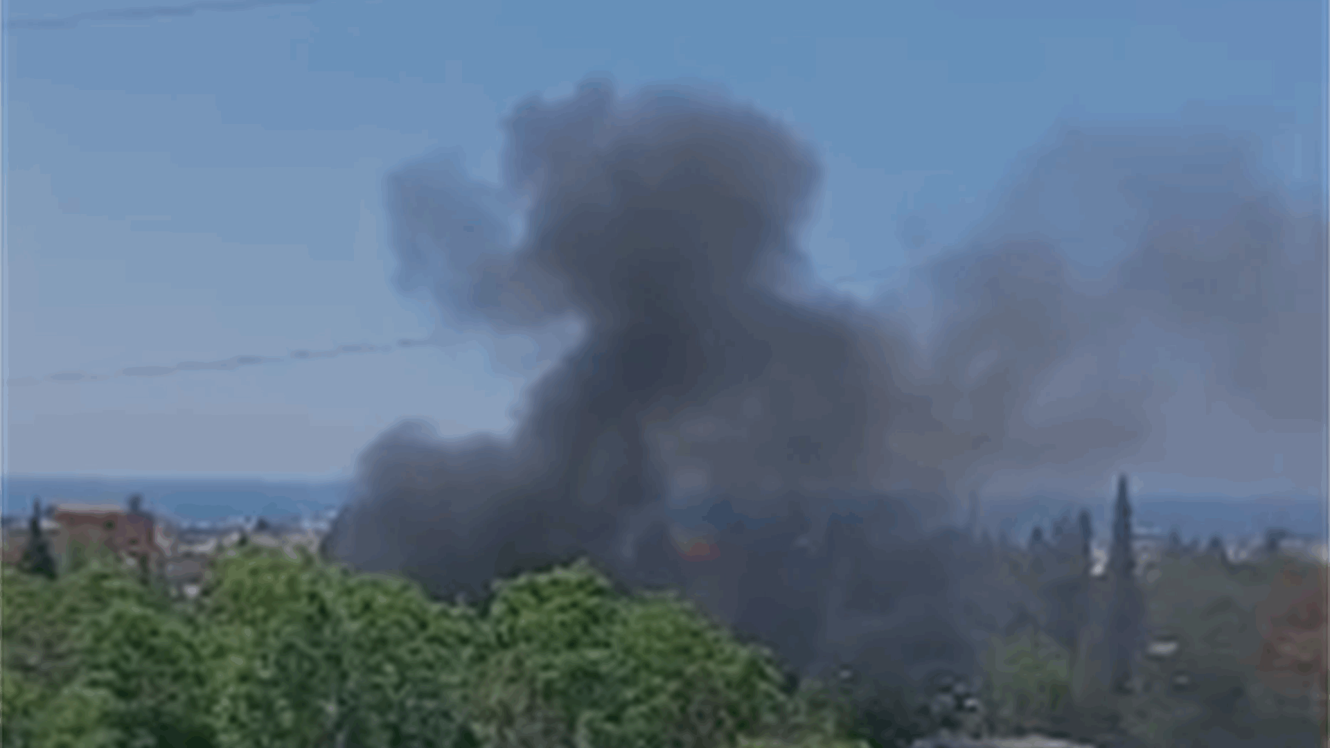 Strike hits center of Sidon in South Lebanon: AFP
