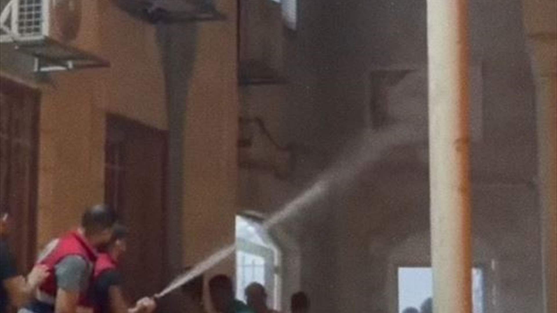 تقارير فلسطينية عن محاولة مستوطنين إسرائيليين إحراق مسجد في الضفة الغربية
